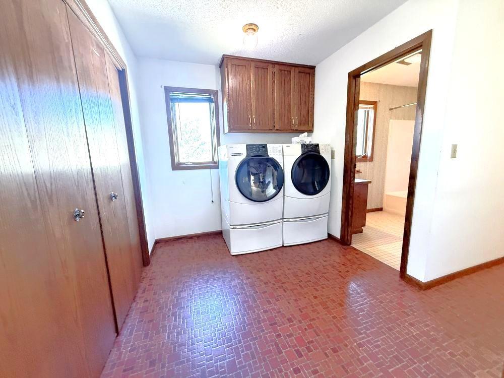 3251 200th Street Property Photo 35