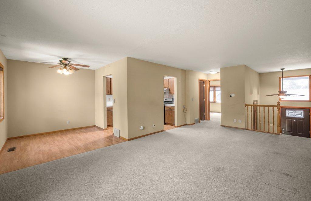 244 W Eagle Lake Drive Property Photo 3