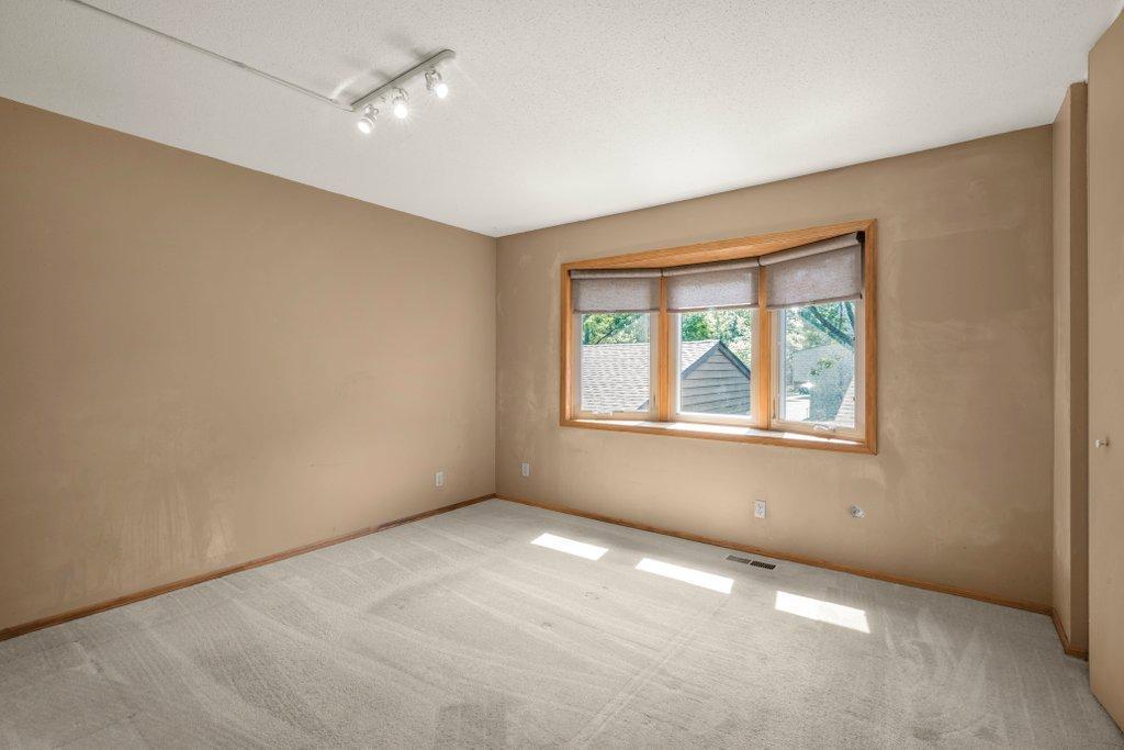 244 W Eagle Lake Drive Property Photo 10