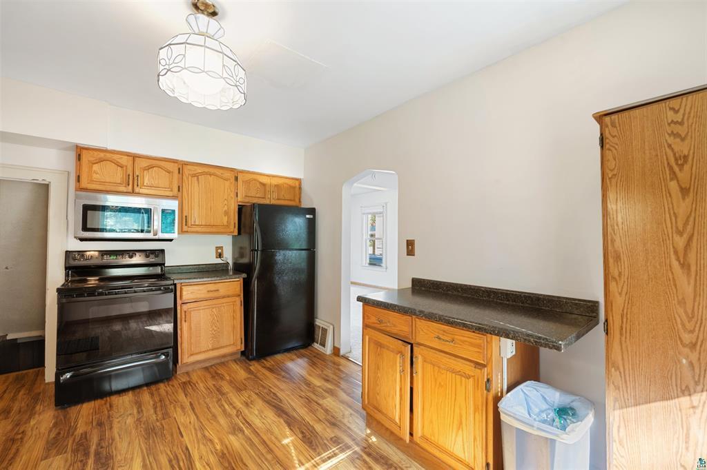 606 Maple Street Property Photo 11