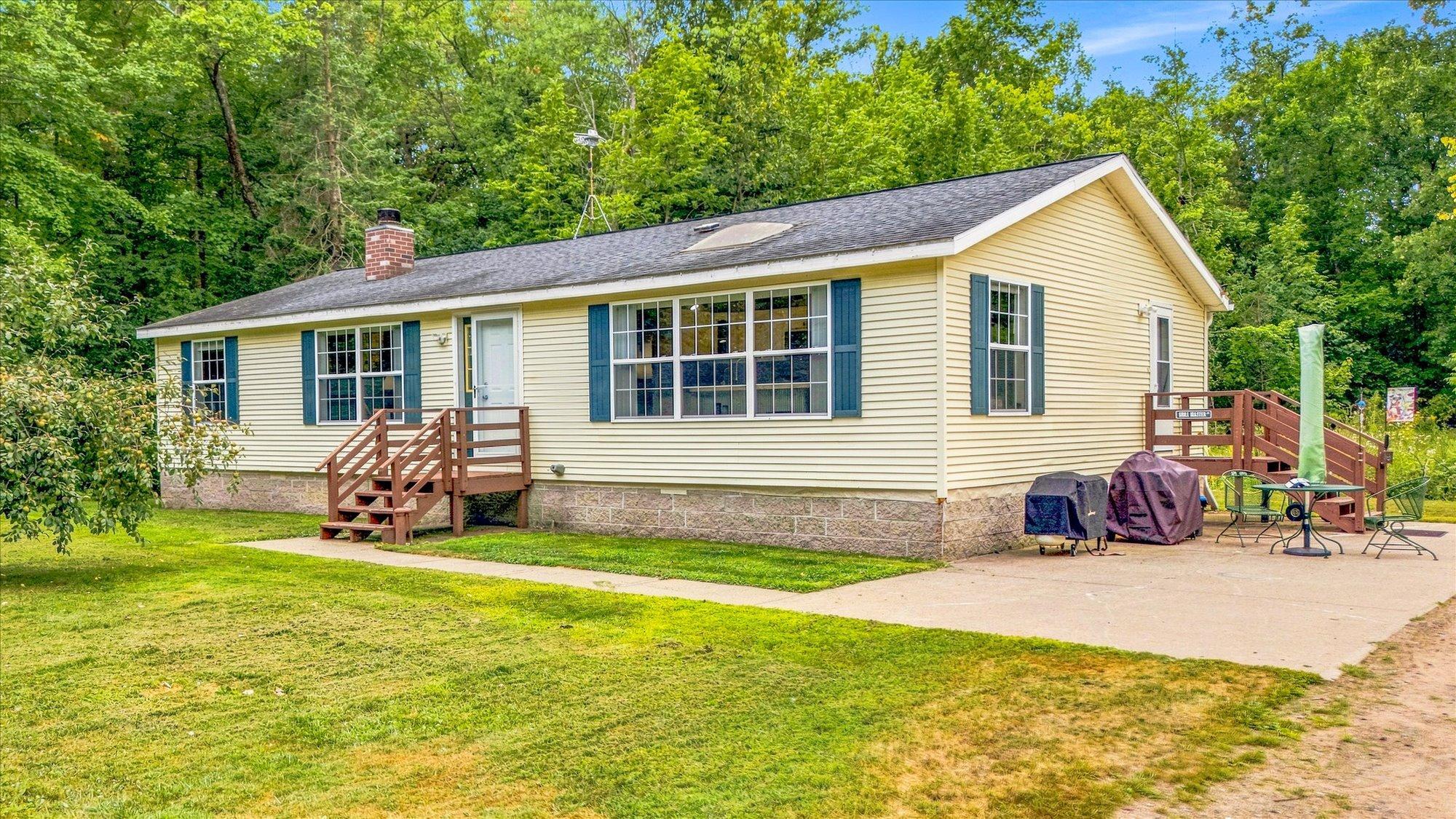 18004 Mission Creek Run Property Photo 2