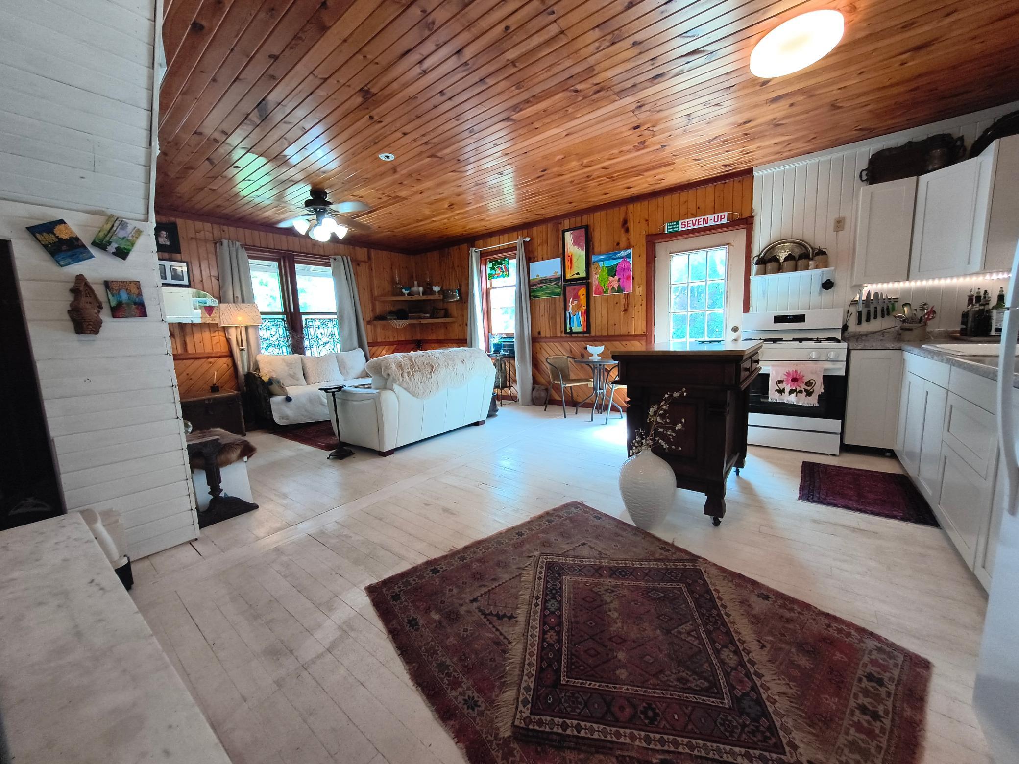 217 Ives Street Property Photo 3