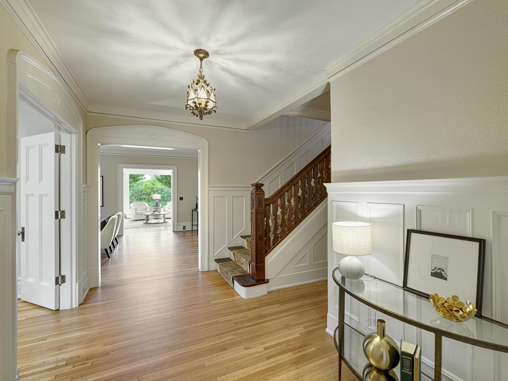 754 Linwood Avenue Property Photo 5