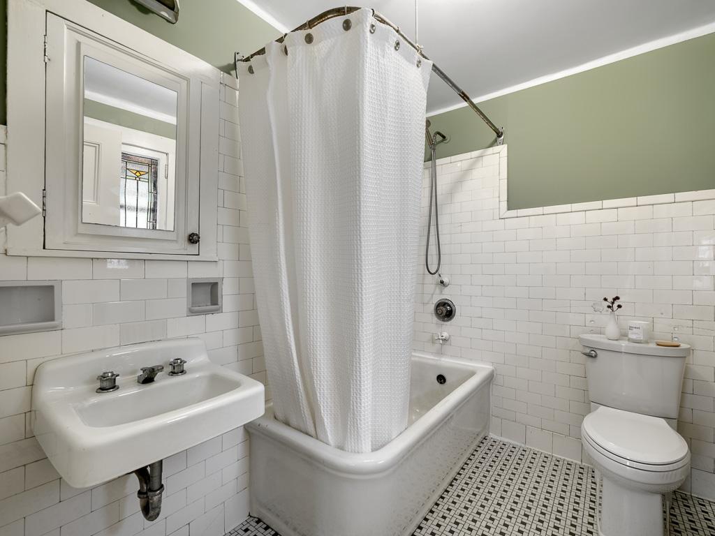 754 Linwood Avenue Property Photo 37