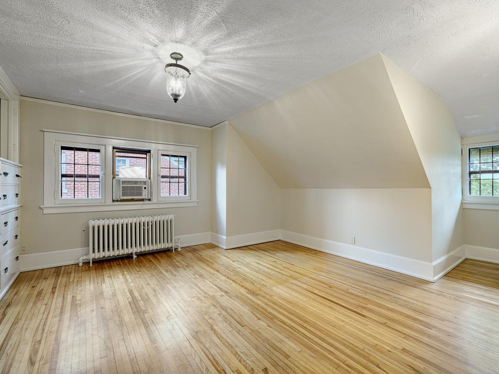 754 Linwood Avenue Property Photo 42
