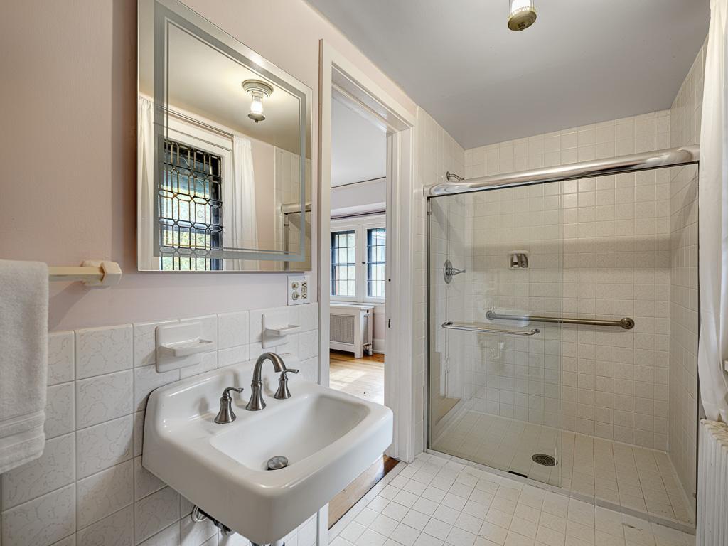 754 Linwood Avenue Property Photo 51