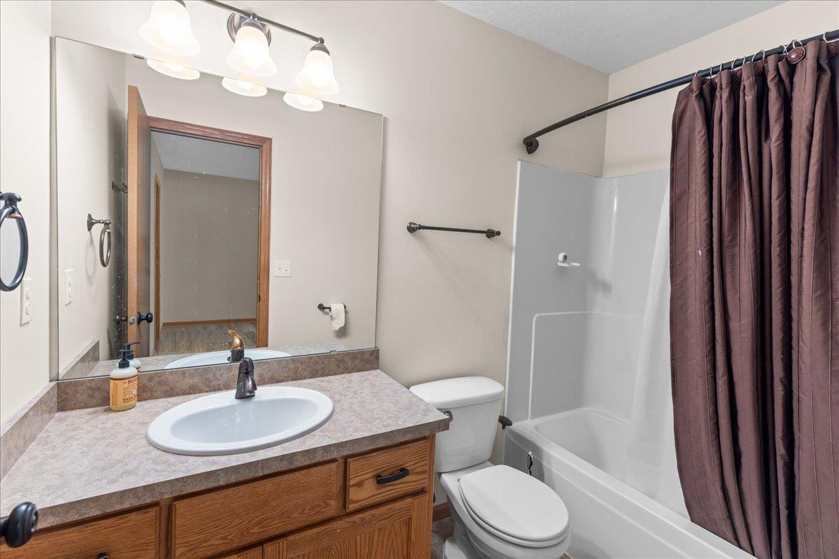 38260 Explorer Circle Property Photo 28