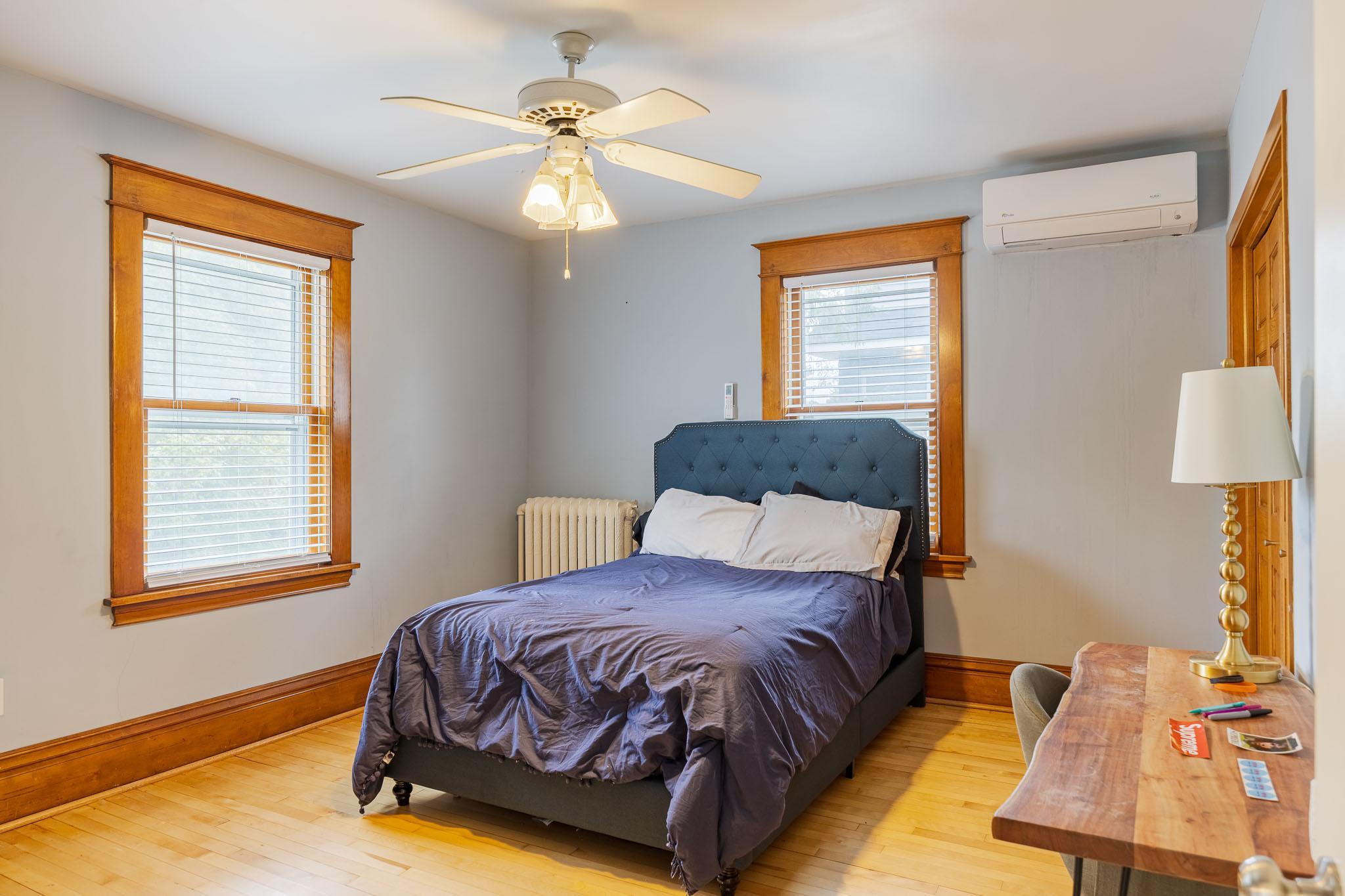2012 Selby Avenue Property Photo 26