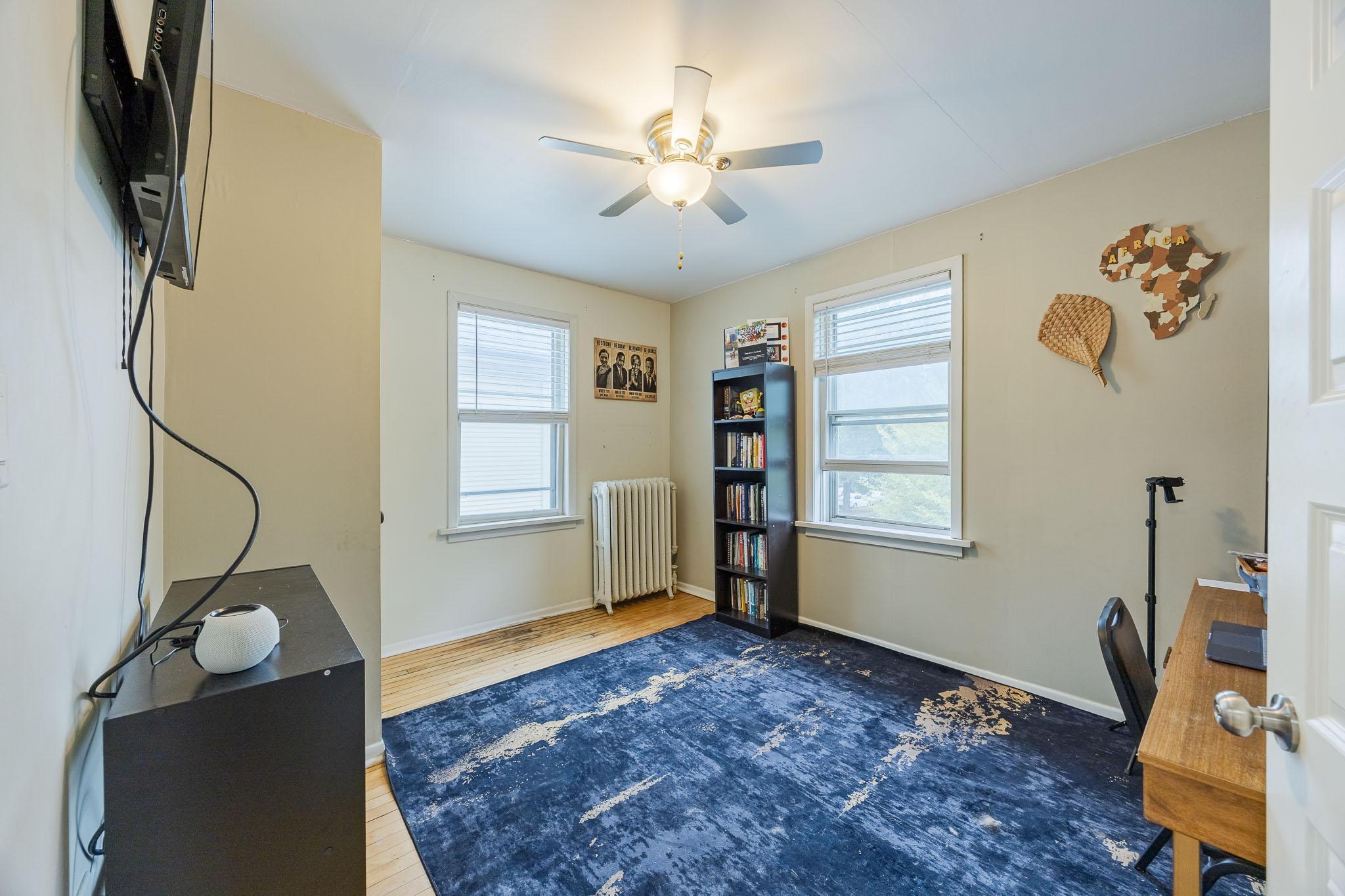2012 Selby Avenue Property Photo 27