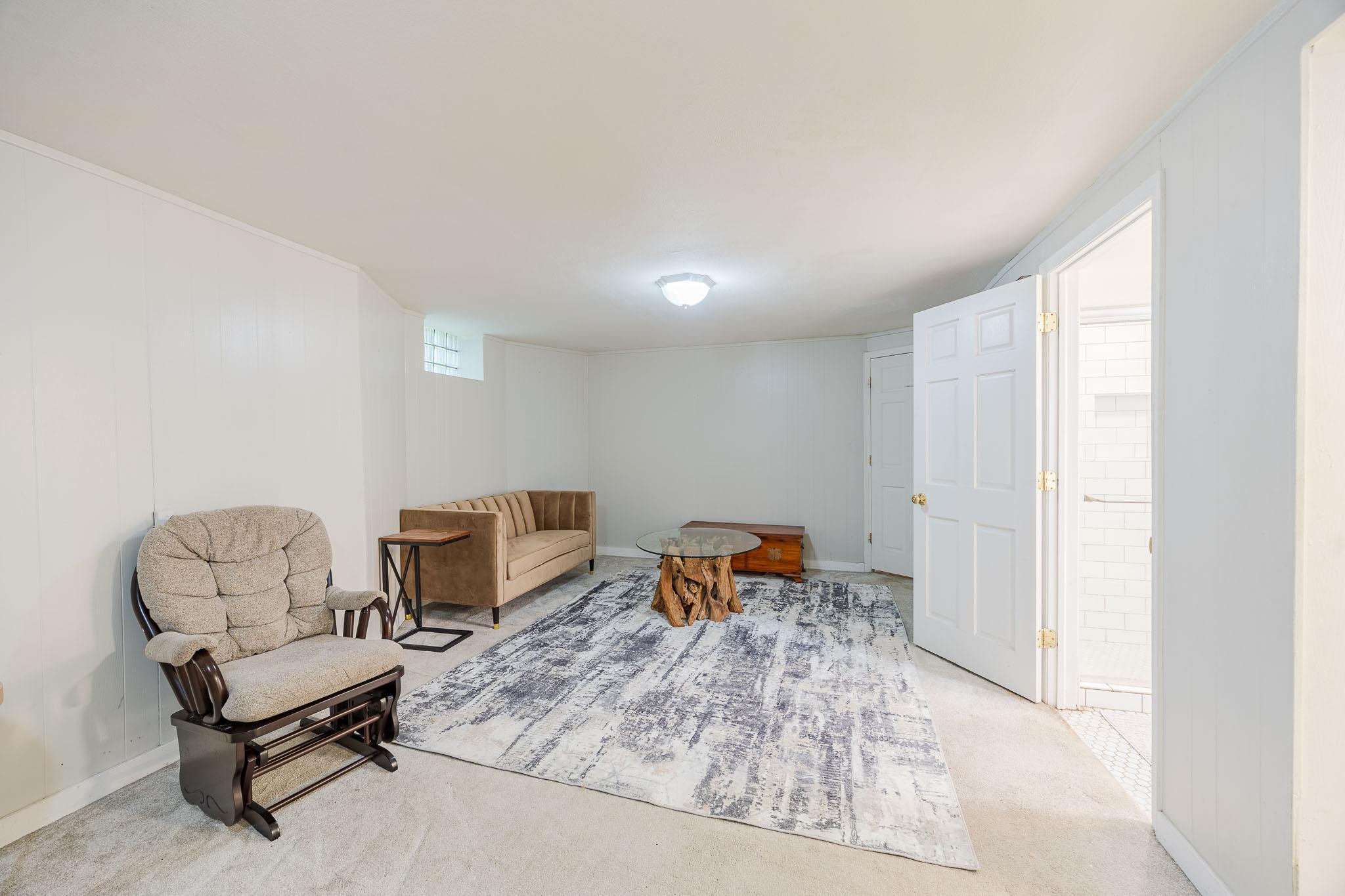 2012 Selby Avenue Property Photo 33