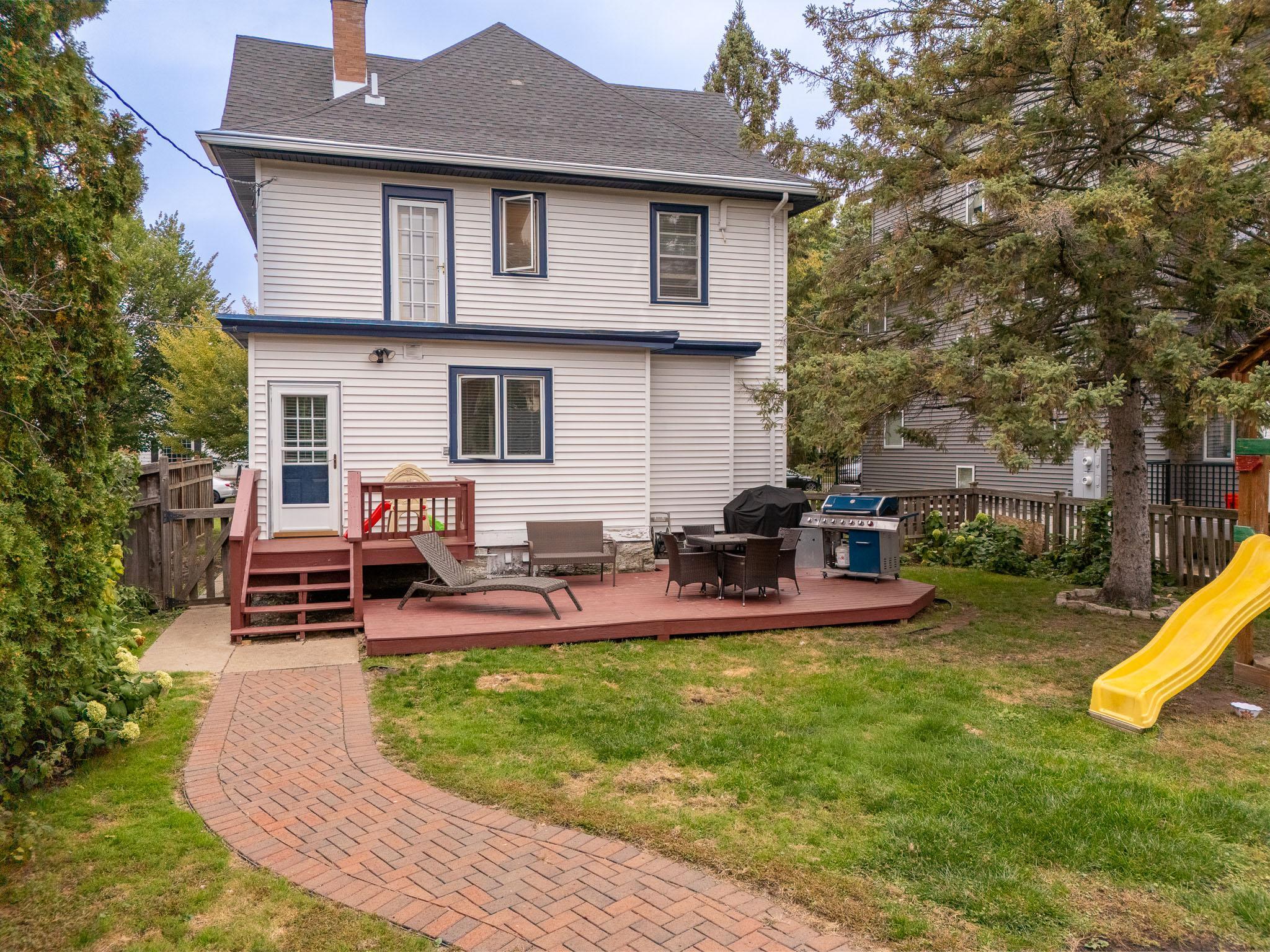 2012 Selby Avenue Property Photo 36