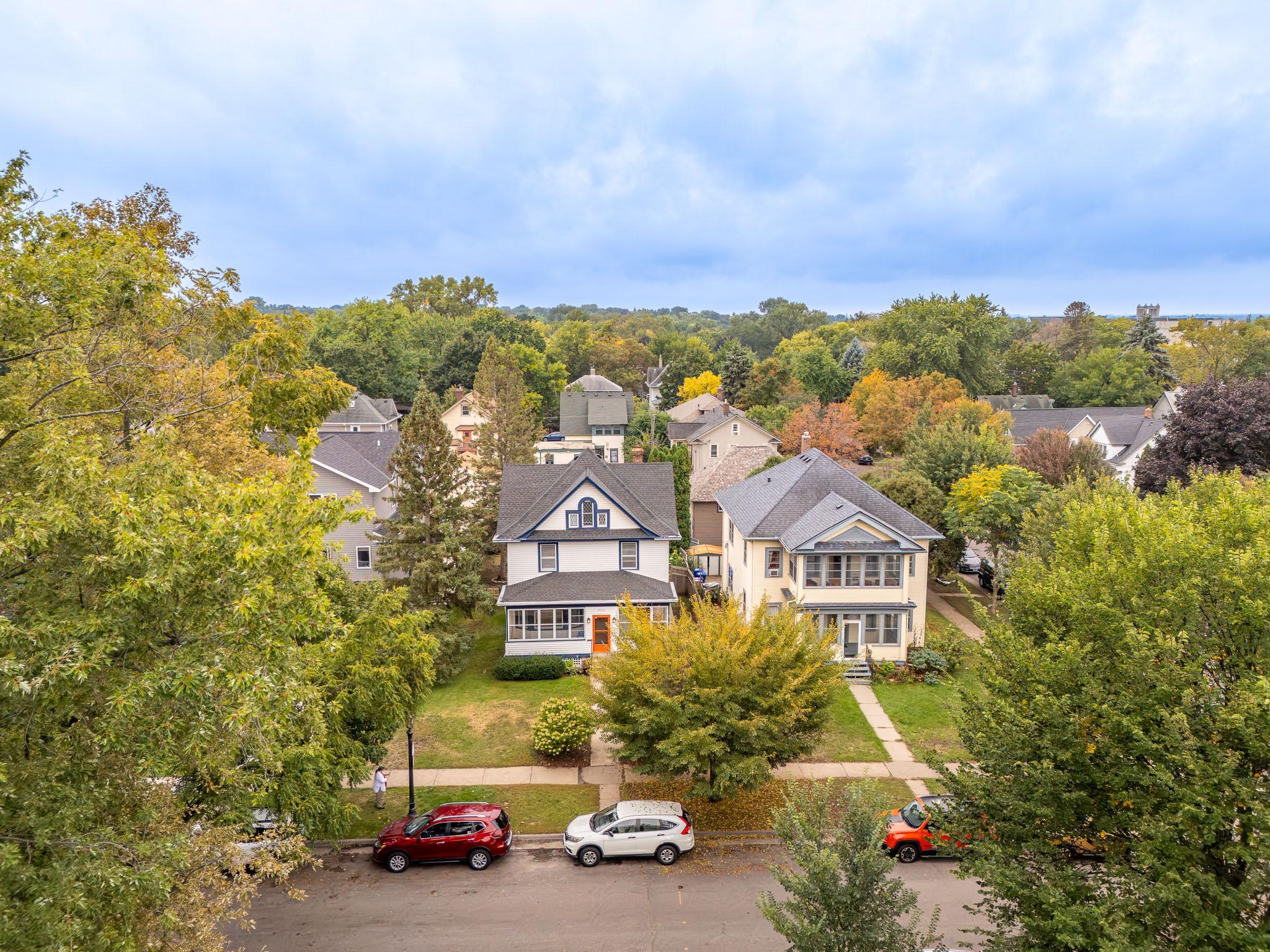 2012 Selby Avenue Property Photo 43