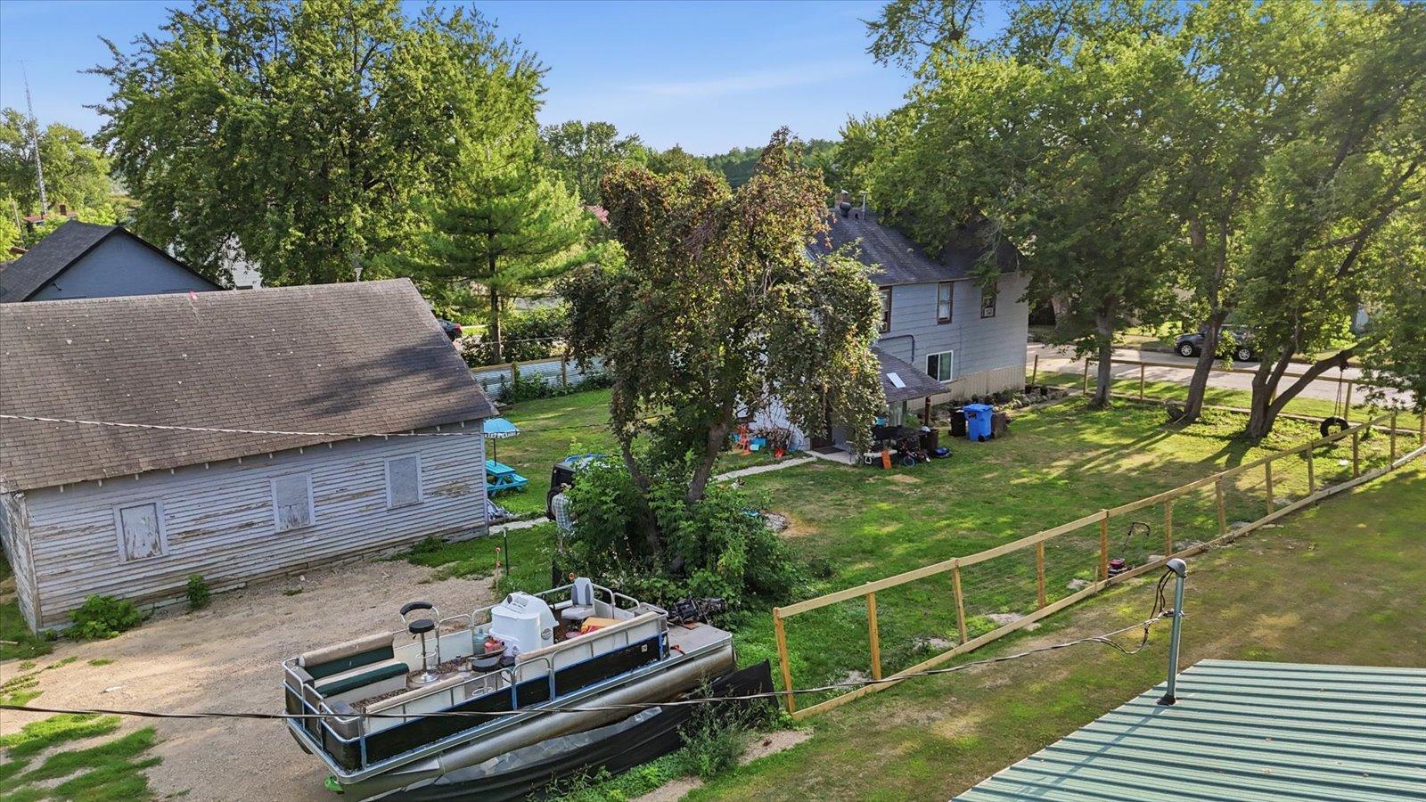 219 3rd Avenue Property Photo 4