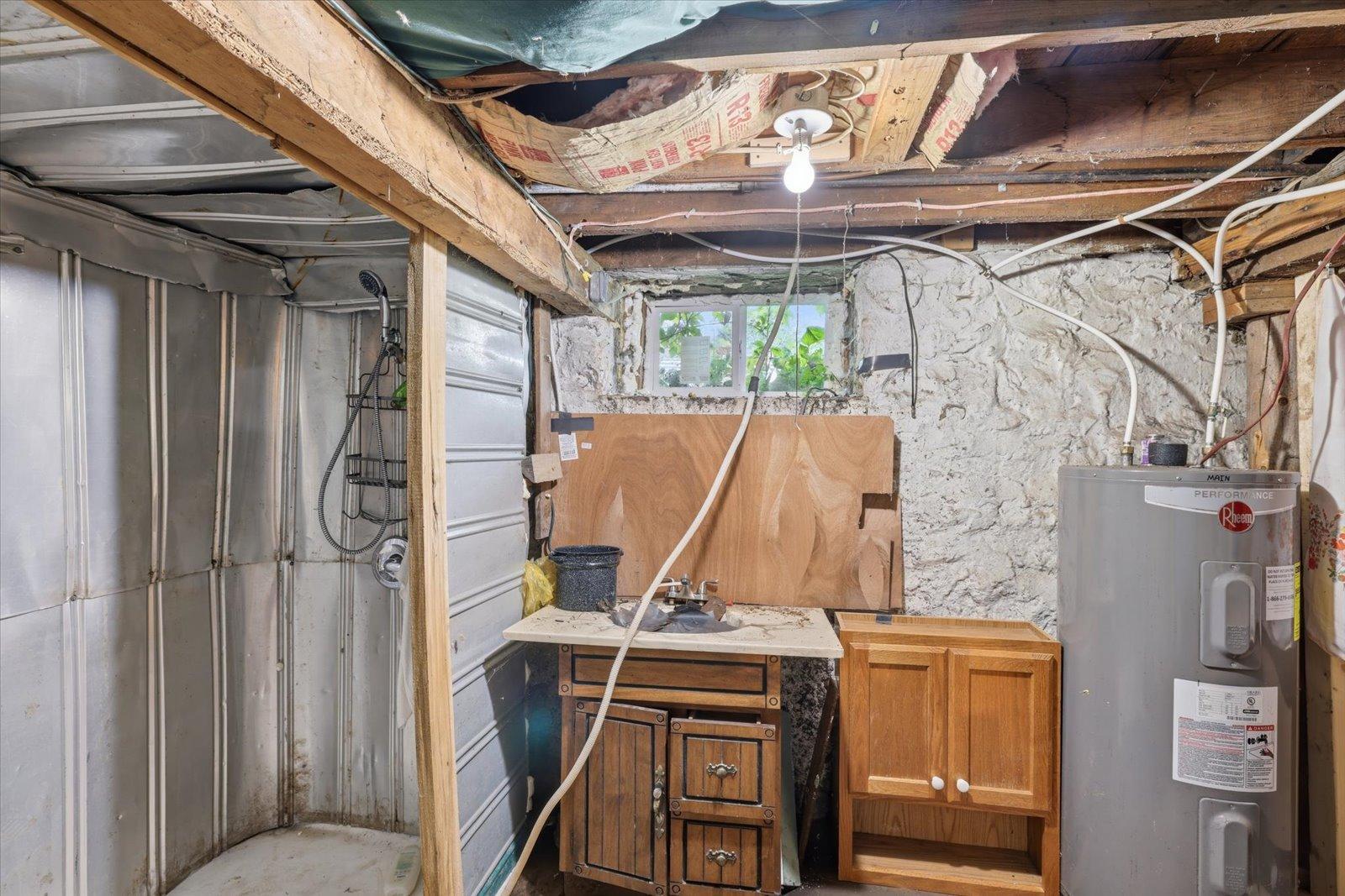 219 3rd Avenue Property Photo 27