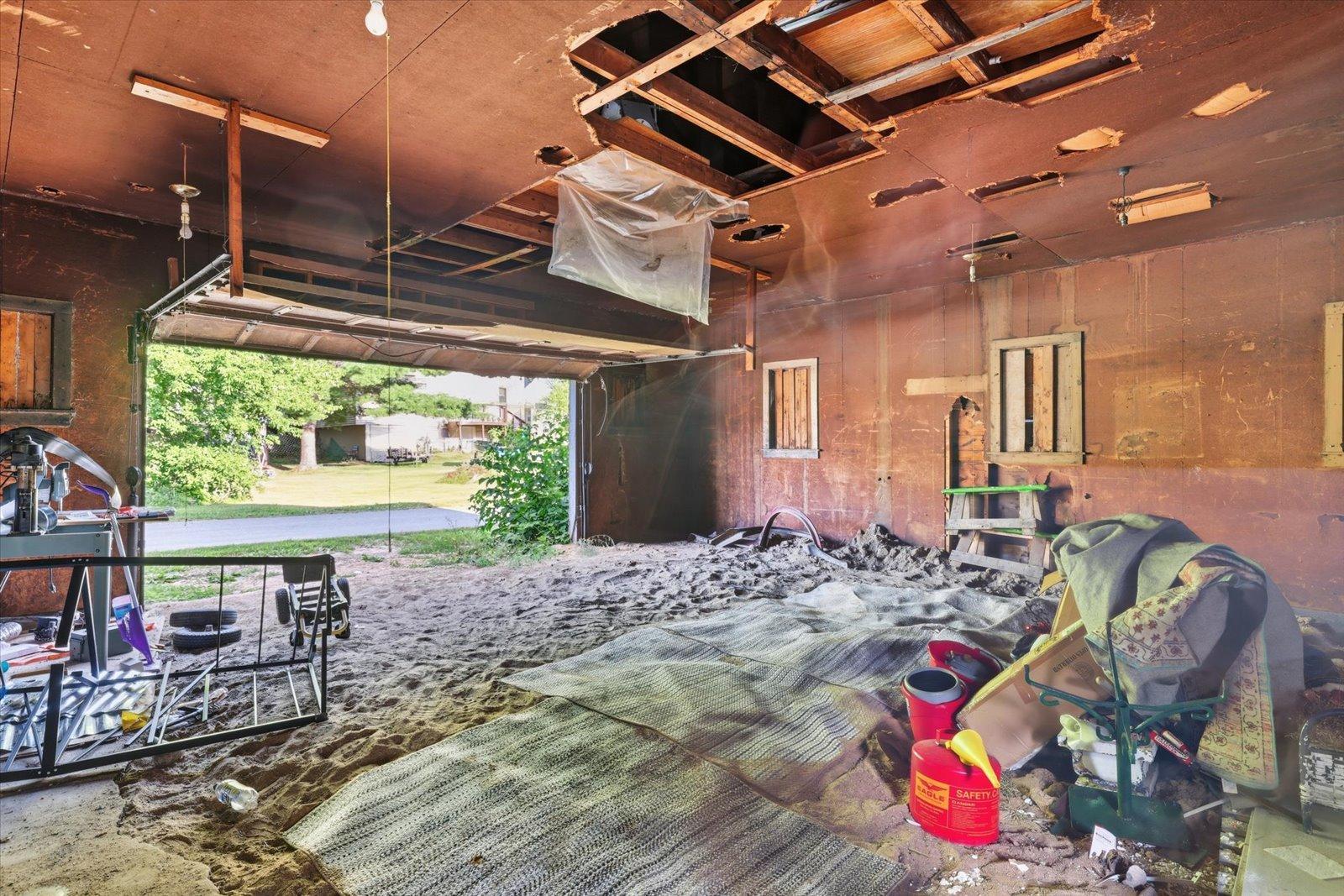 219 3rd Avenue Property Photo 29