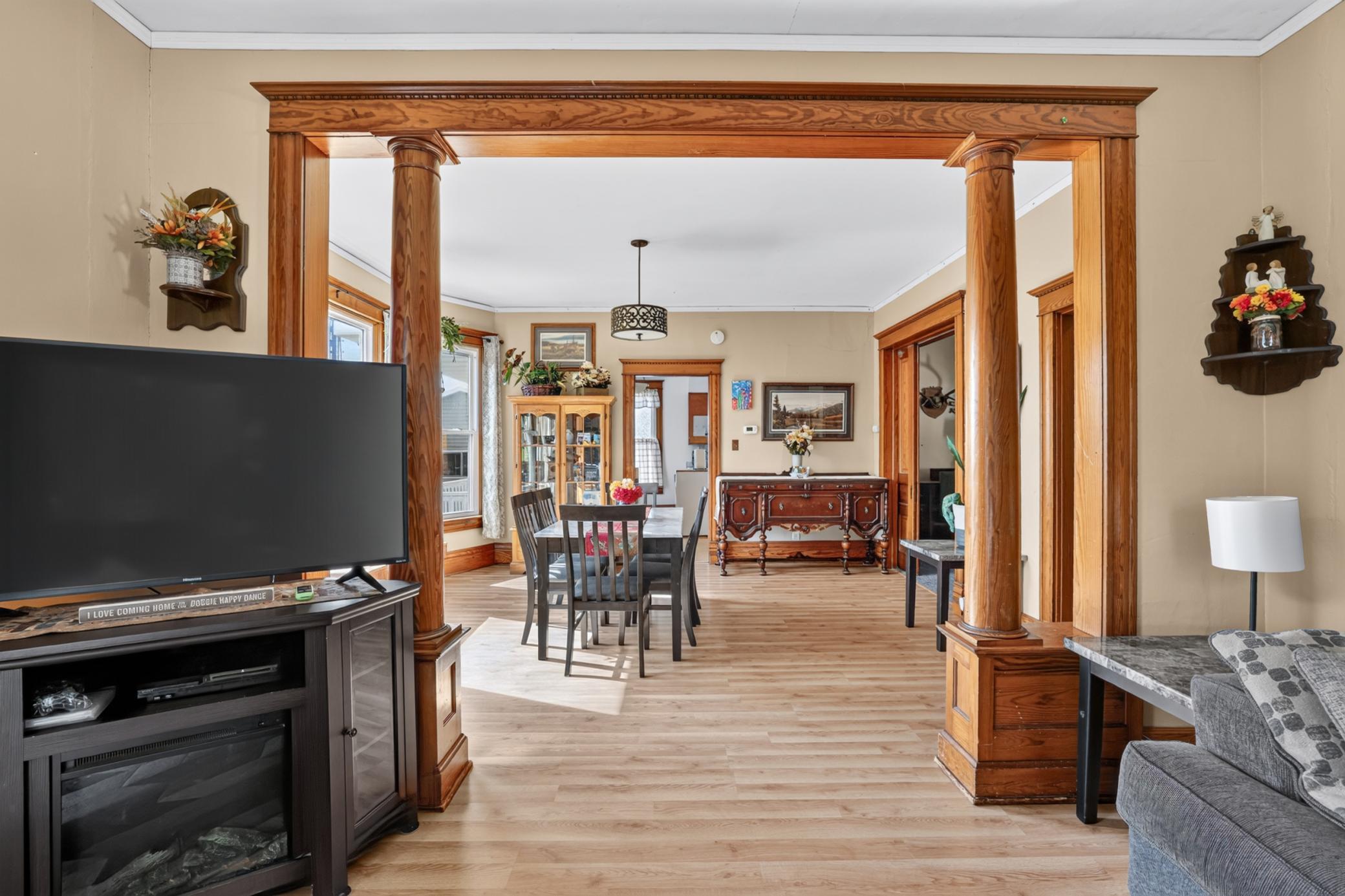 205 2nd Street Property Photo 15