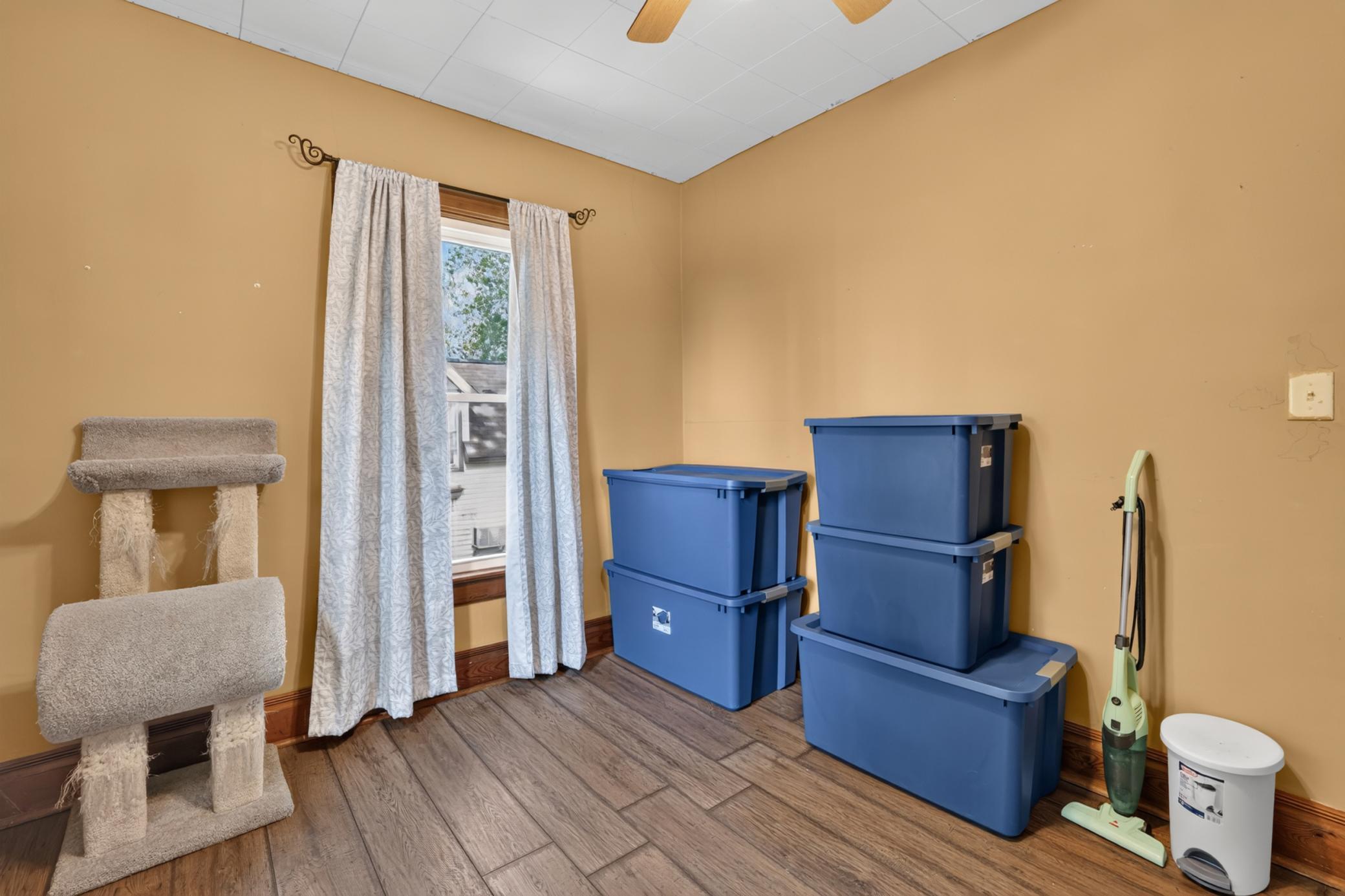 205 2nd Street Property Photo 43