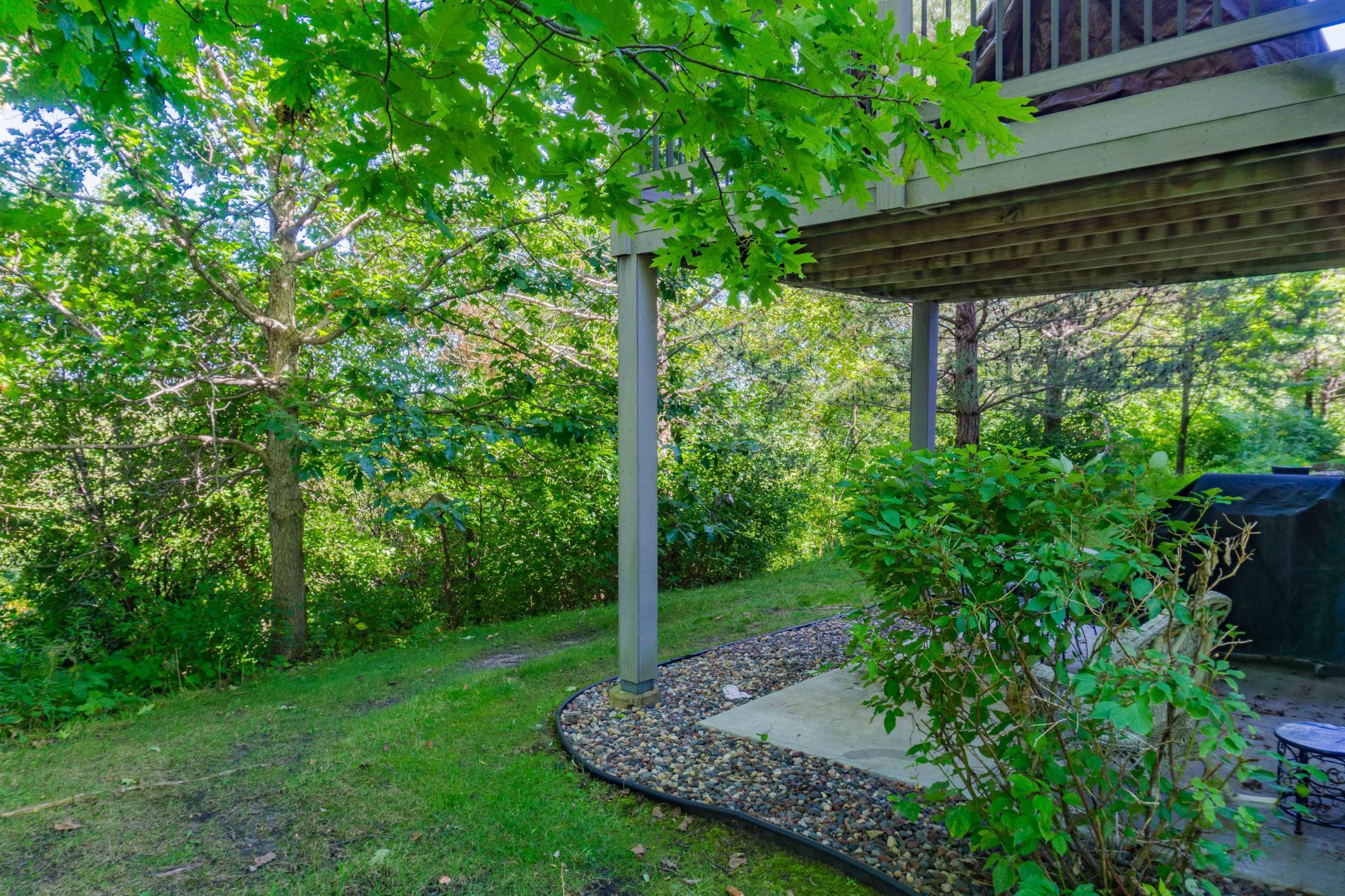 7657 Primrose Place Property Photo 6