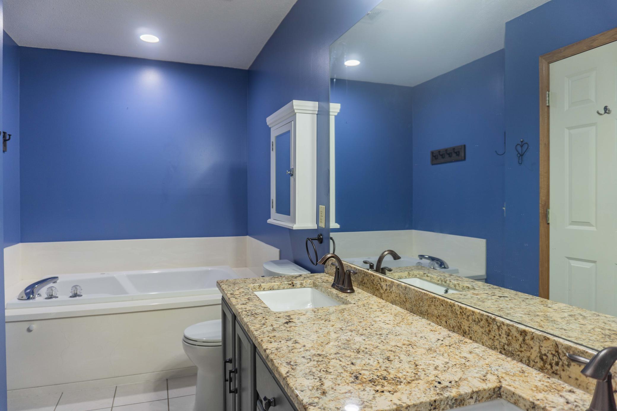 7657 Primrose Place Property Photo 22