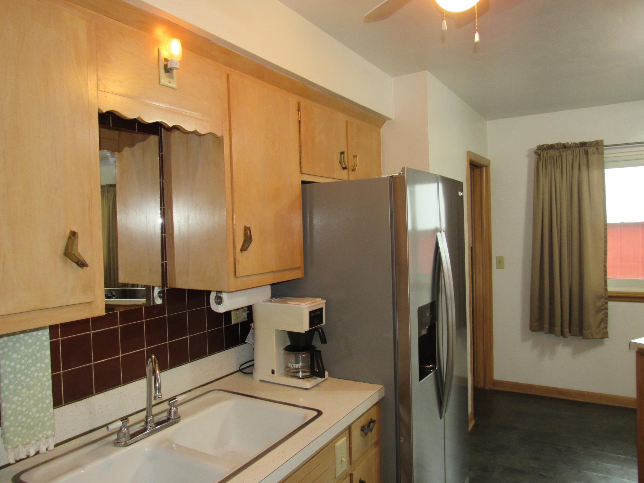 102 6th Street S Property Photo 2