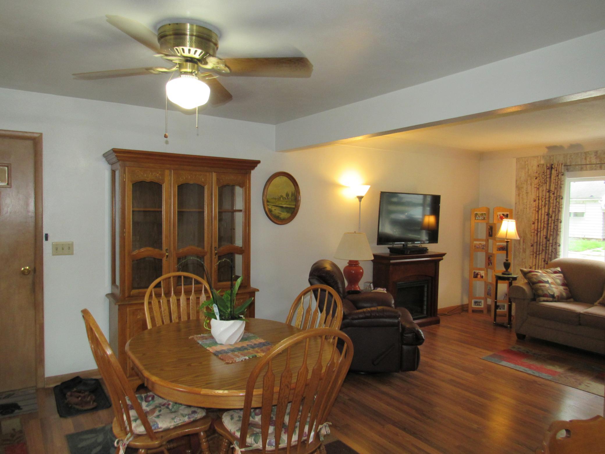 102 6th Street S Property Photo 5
