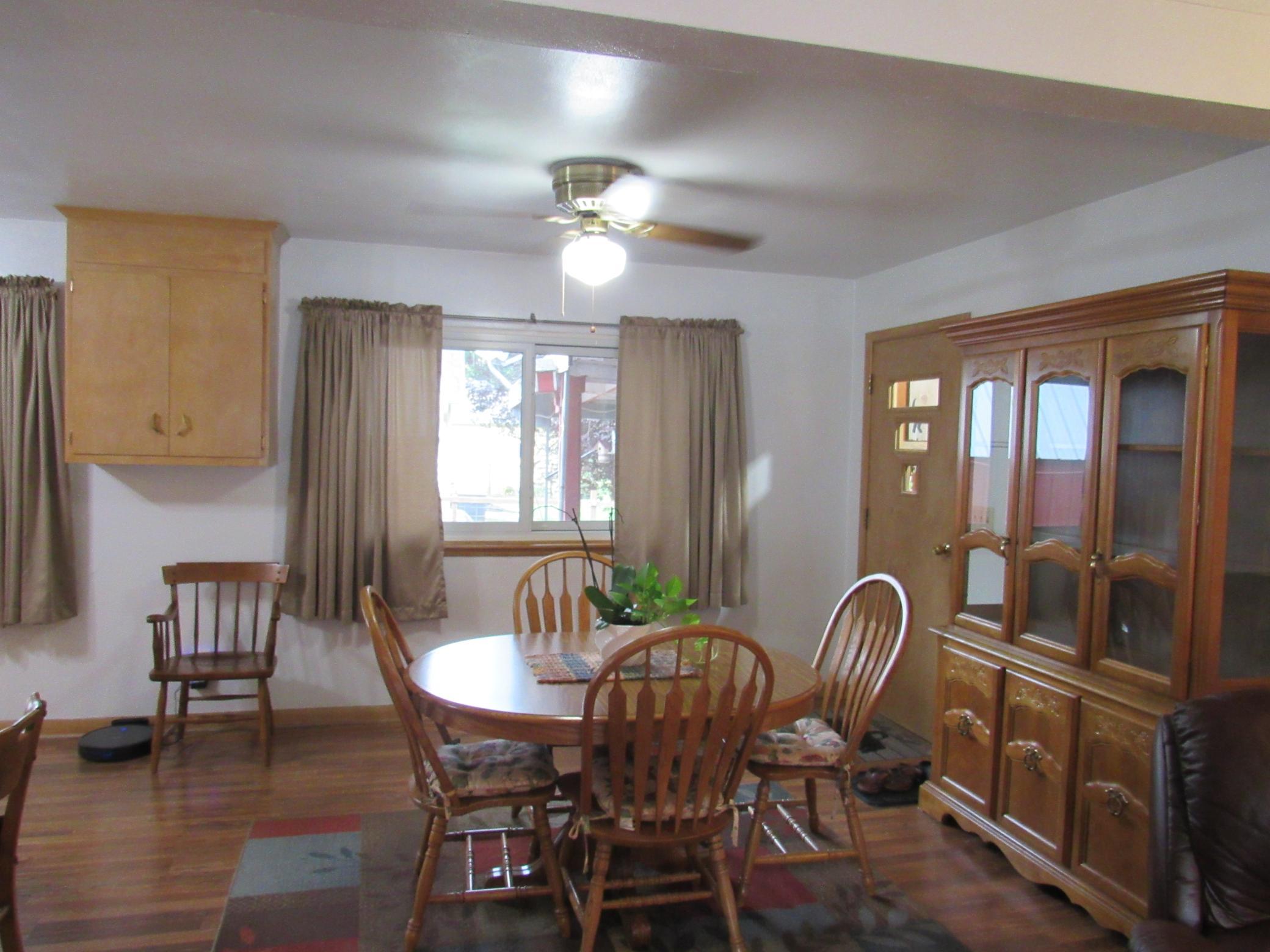 102 6th Street S Property Photo 7