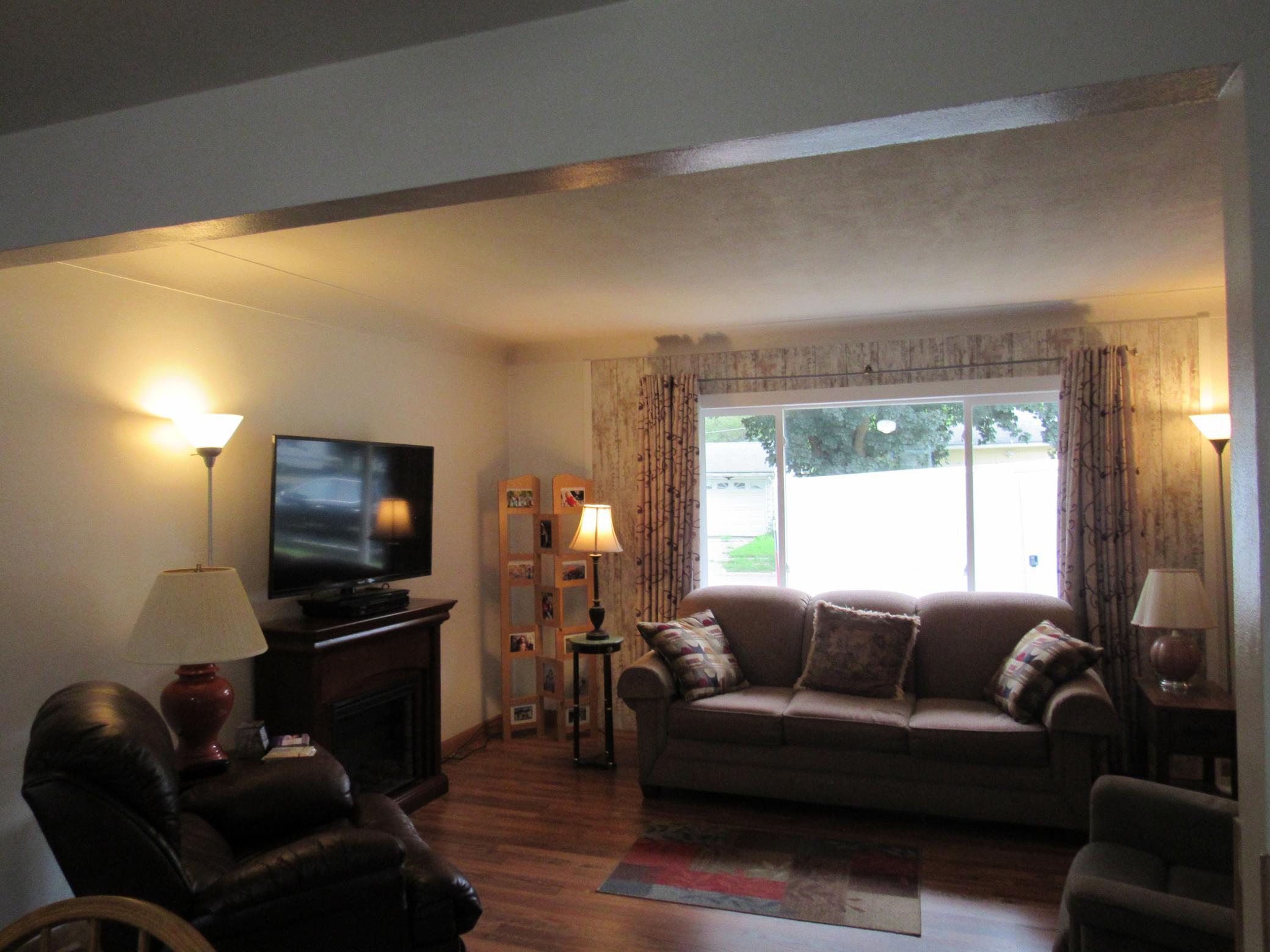 102 6th Street S Property Photo 10