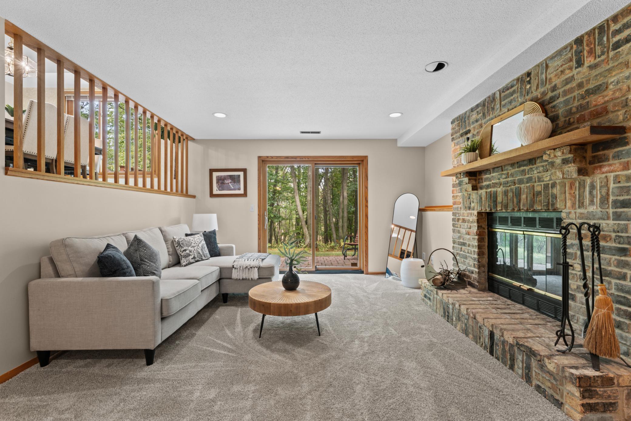 2191 68th Street Nw Property Photo 4