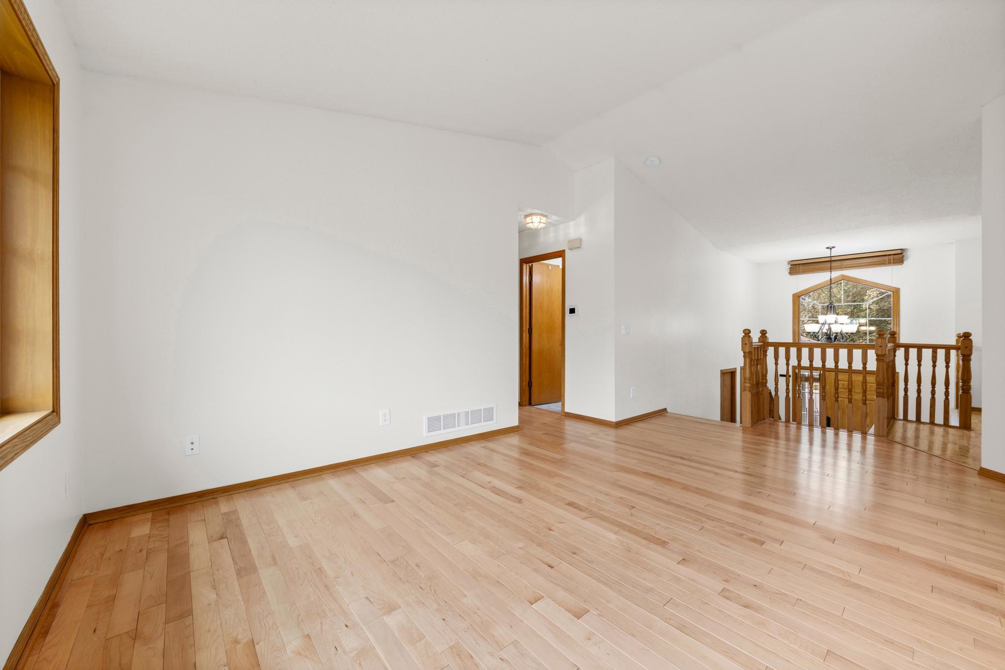 9024 Nevada Avenue N Property Photo 10