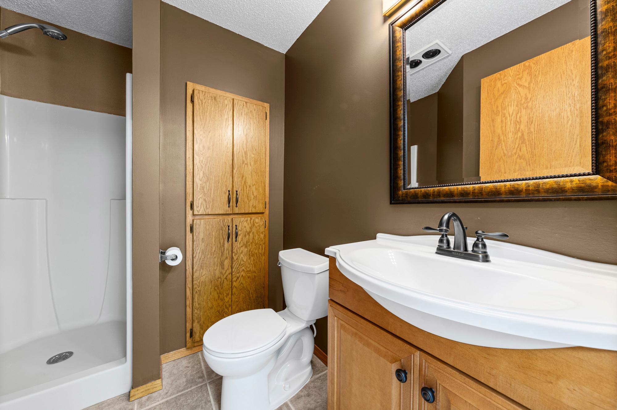 9024 Nevada Avenue N Property Photo 20