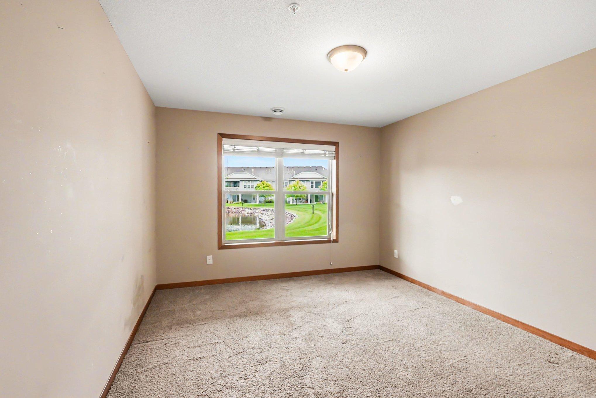10776 Lyndale Bluffs Trail Property Photo 34
