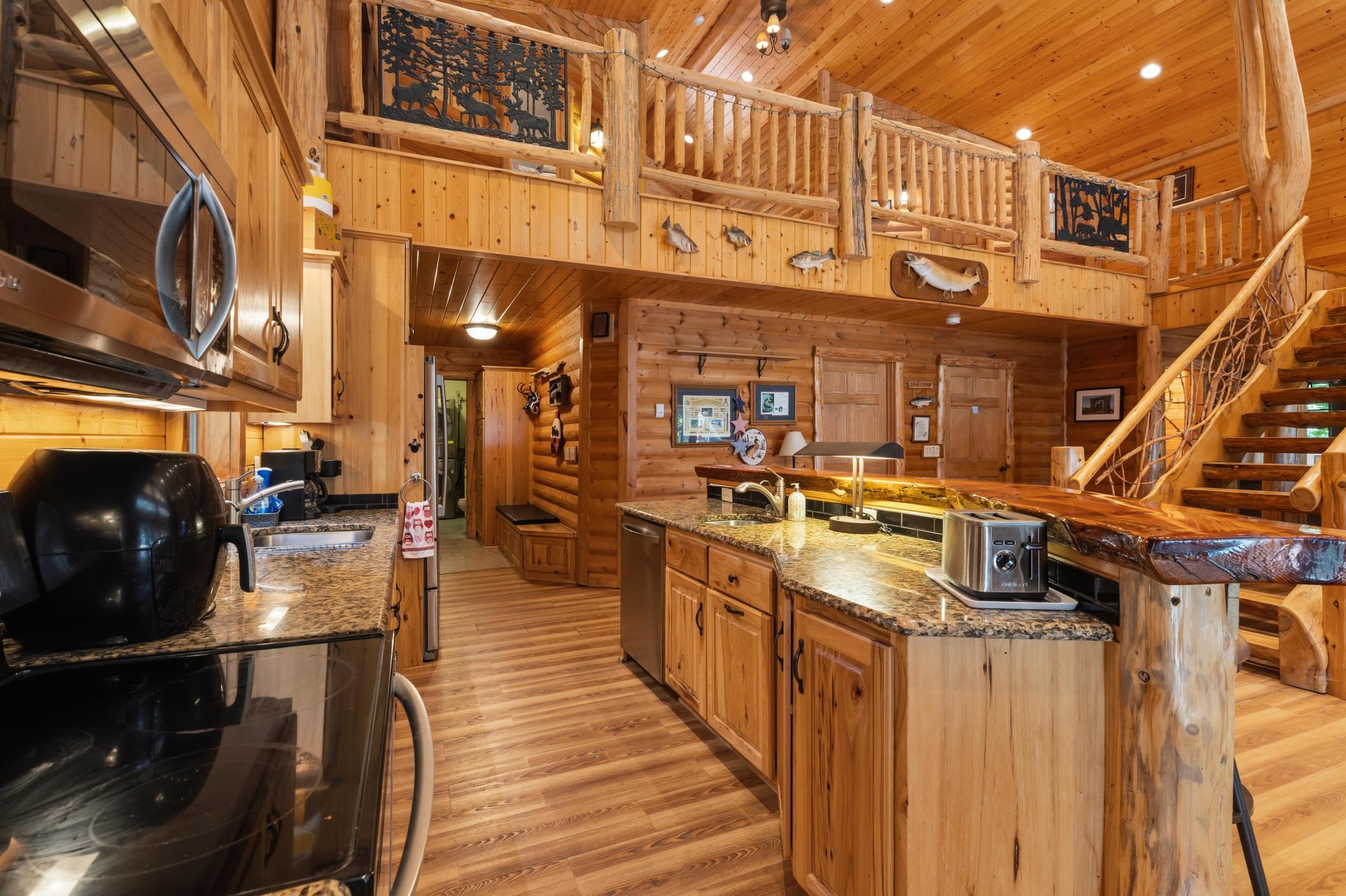19099 Havel Ridge Property Photo 10