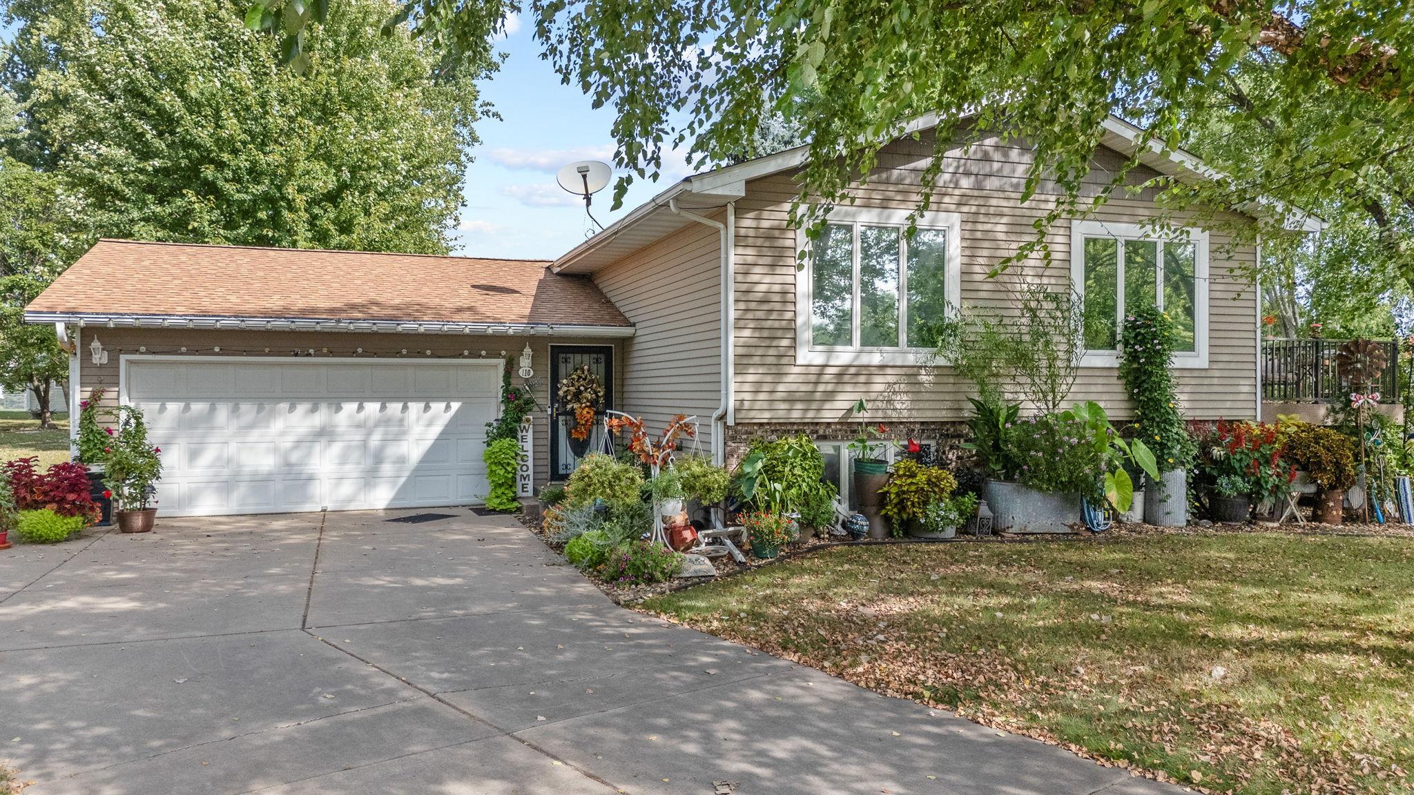 110 Pine Circle Property Photo 4