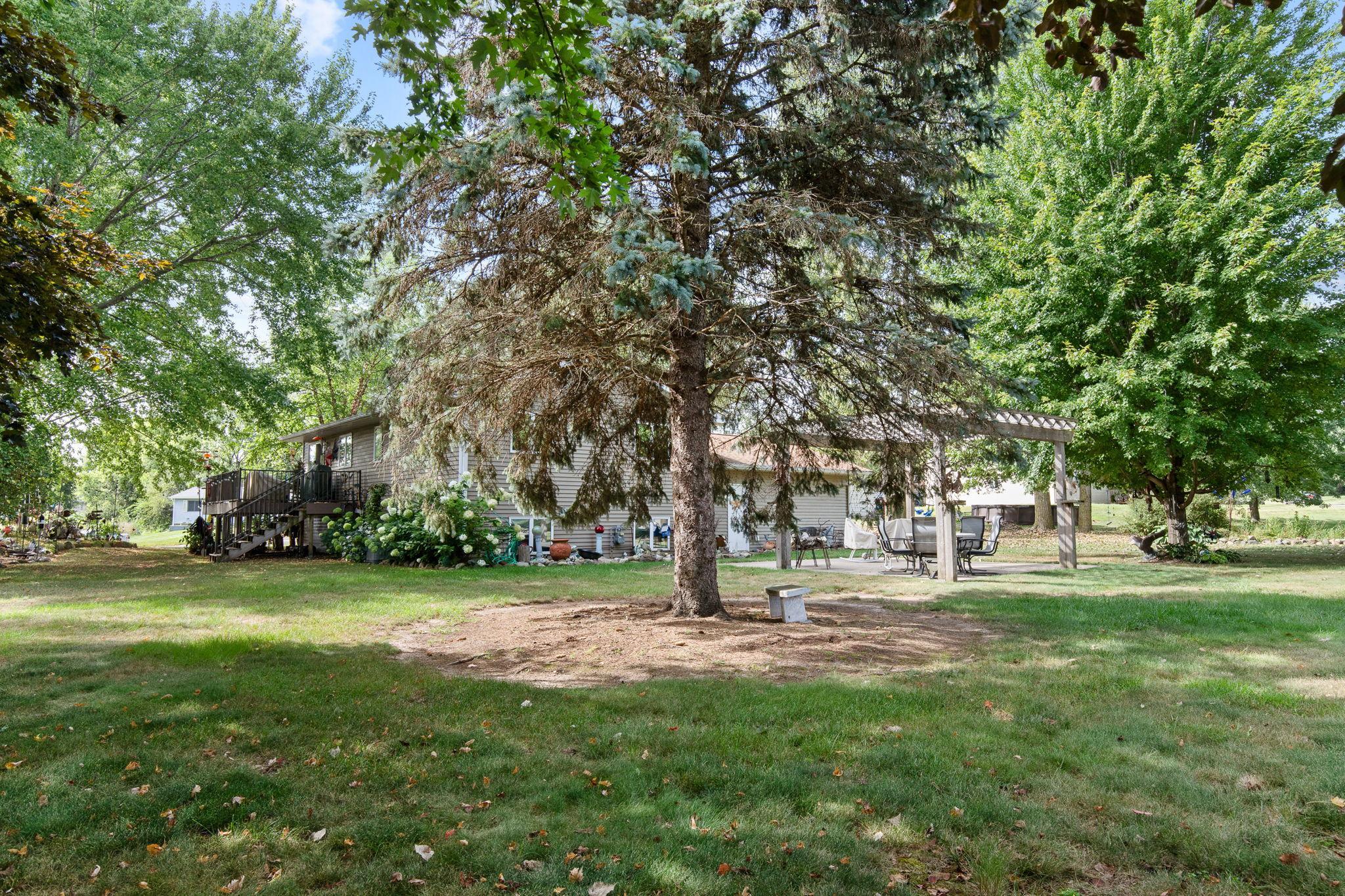 110 Pine Circle Property Photo 26