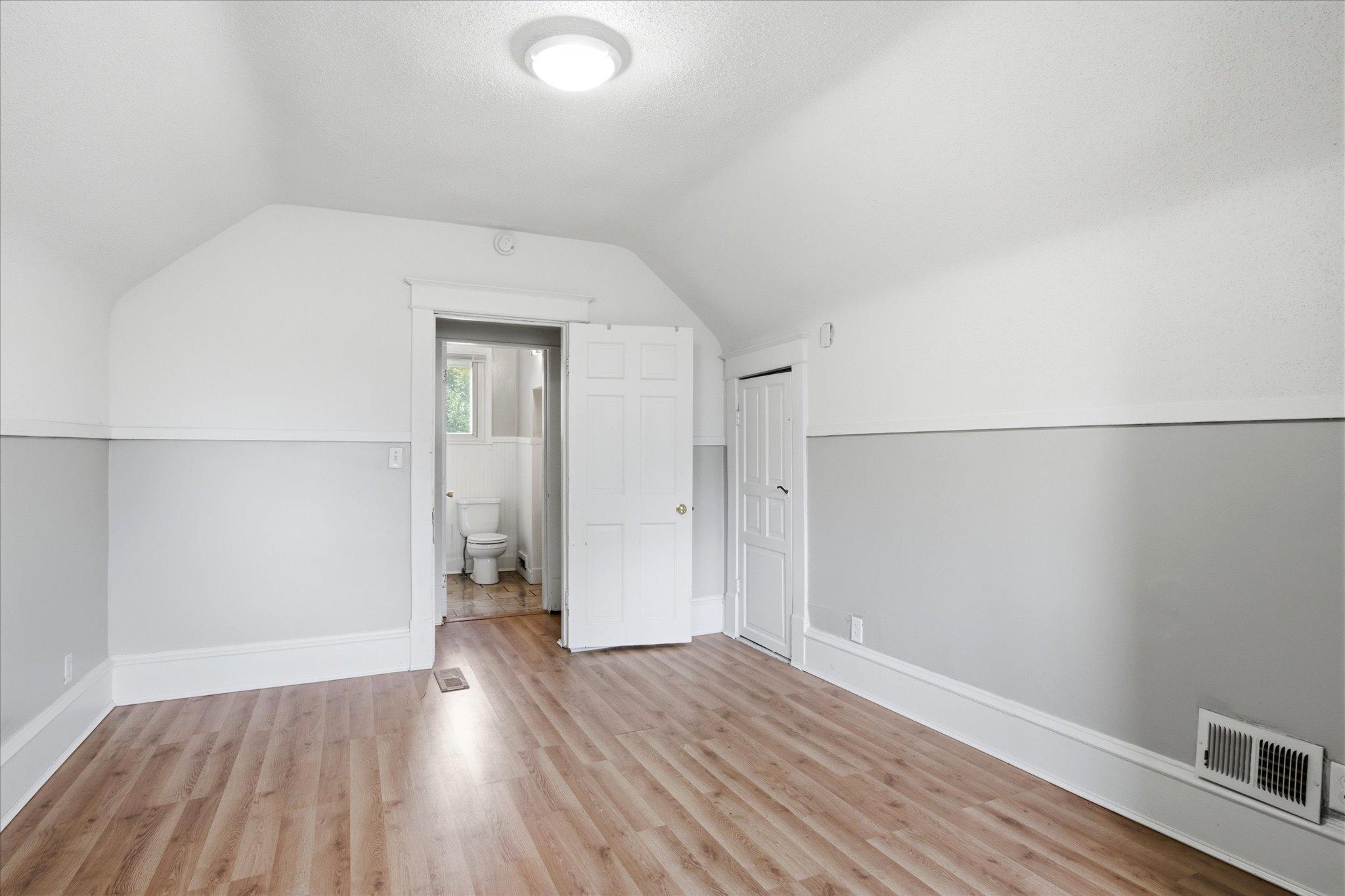 1565 7th Street E Property Photo 12