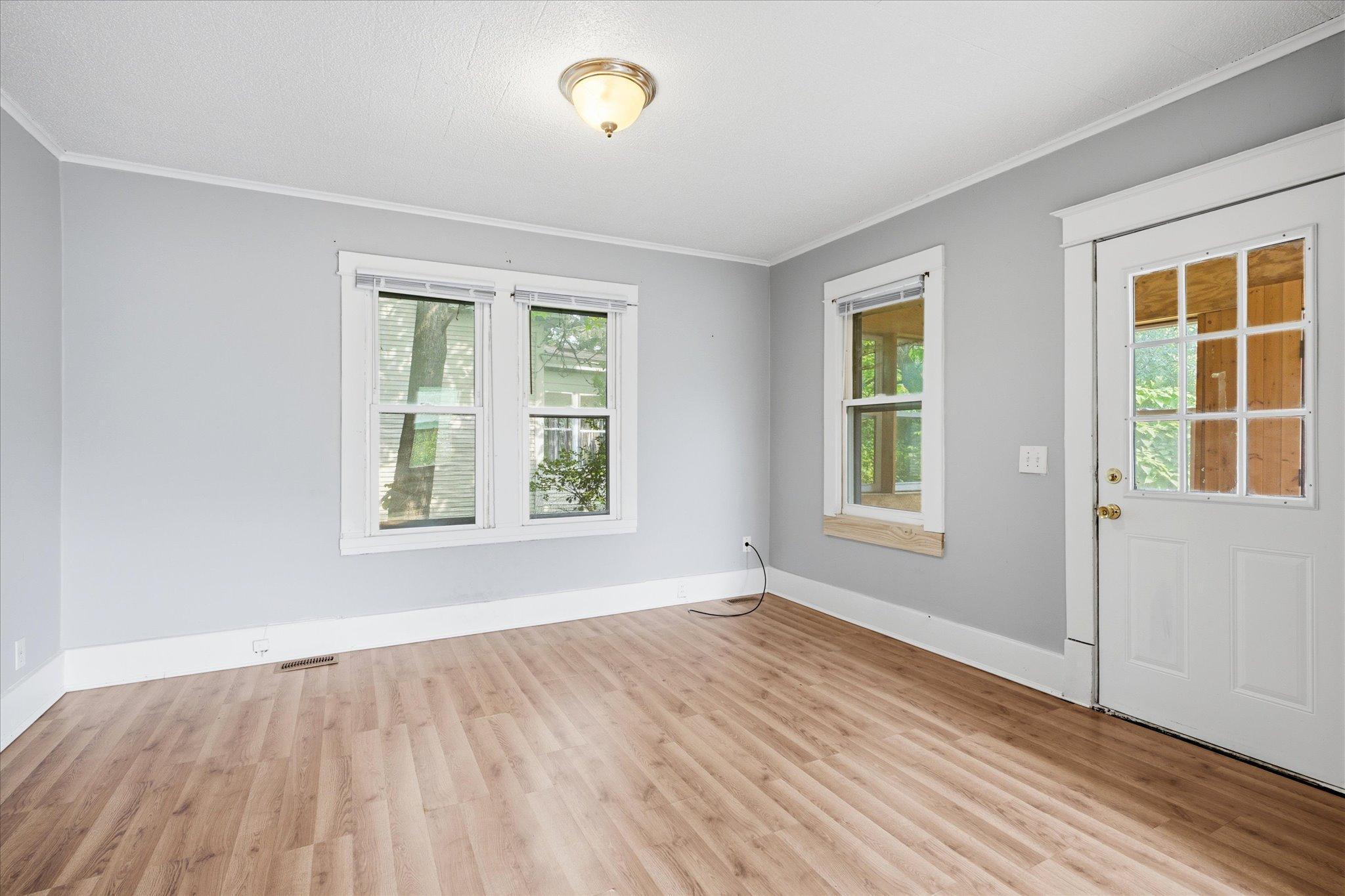 1565 7th Street E Property Photo 14
