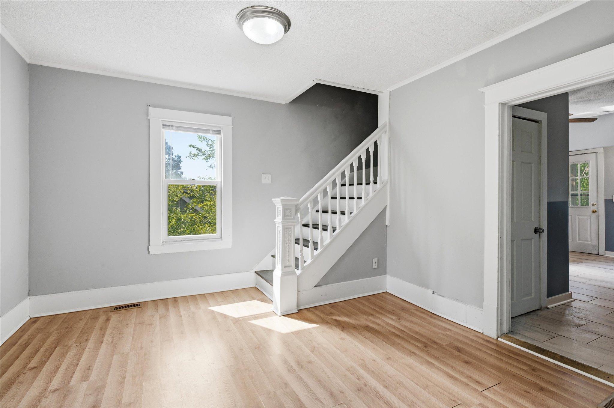 1565 7th Street E Property Photo 15