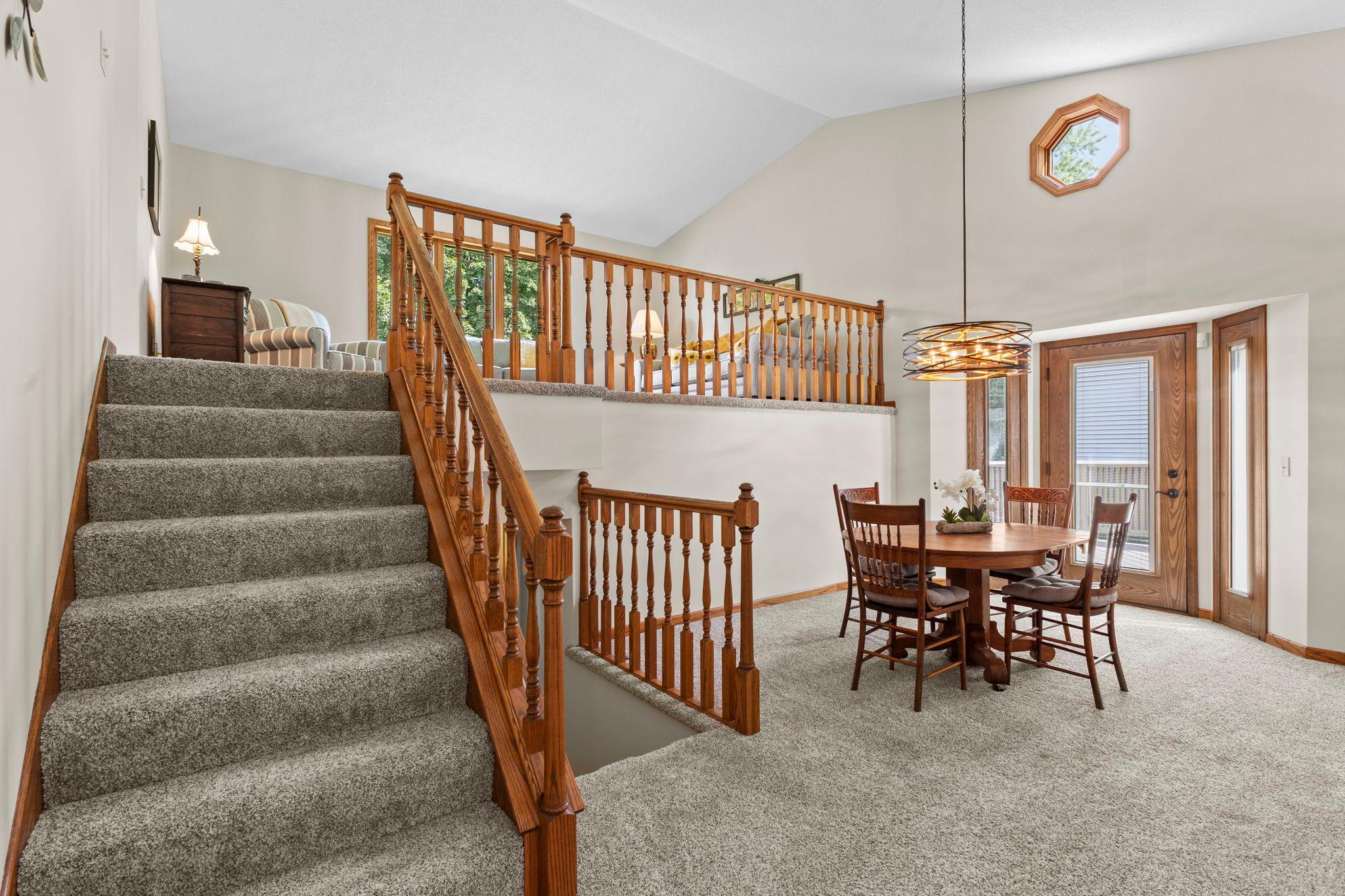 987 Kettle Creek Road Property Photo 2