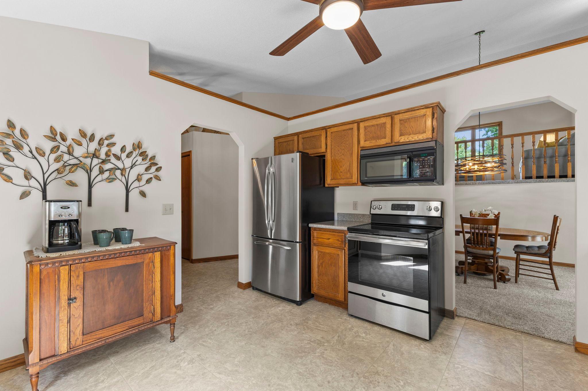 987 Kettle Creek Road Property Photo 3
