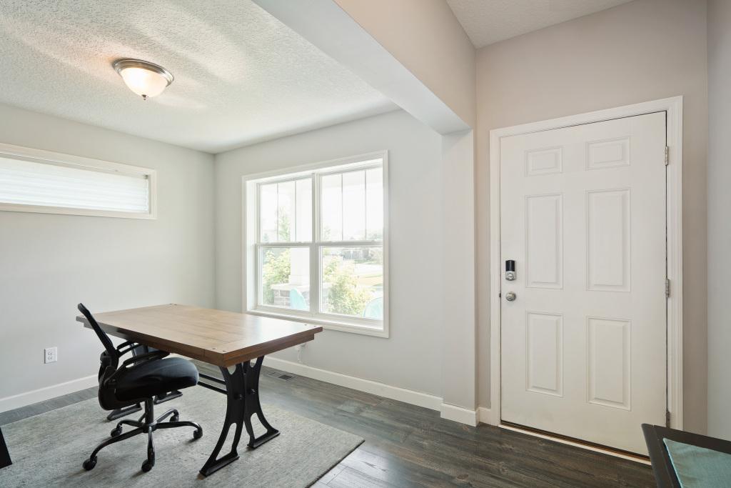 603 Stonegate Circle Property Photo 4