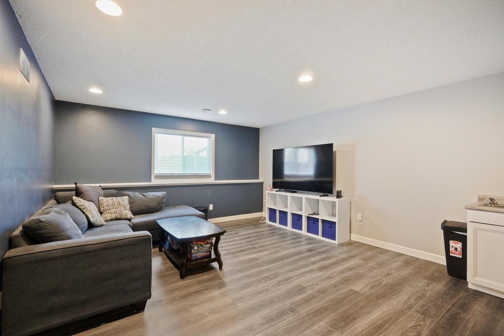 603 Stonegate Circle Property Photo 16