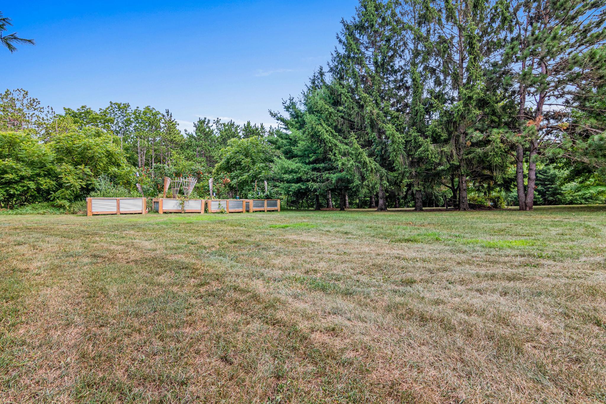 650 93rd Street Property Photo 37