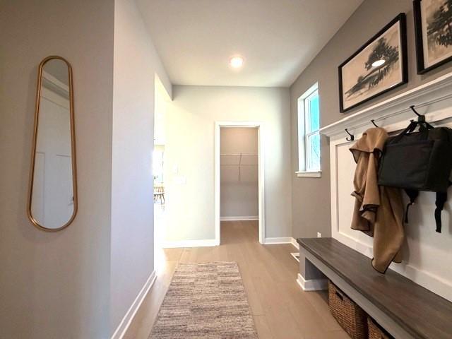 1572 Norbert Lane Property Photo 4
