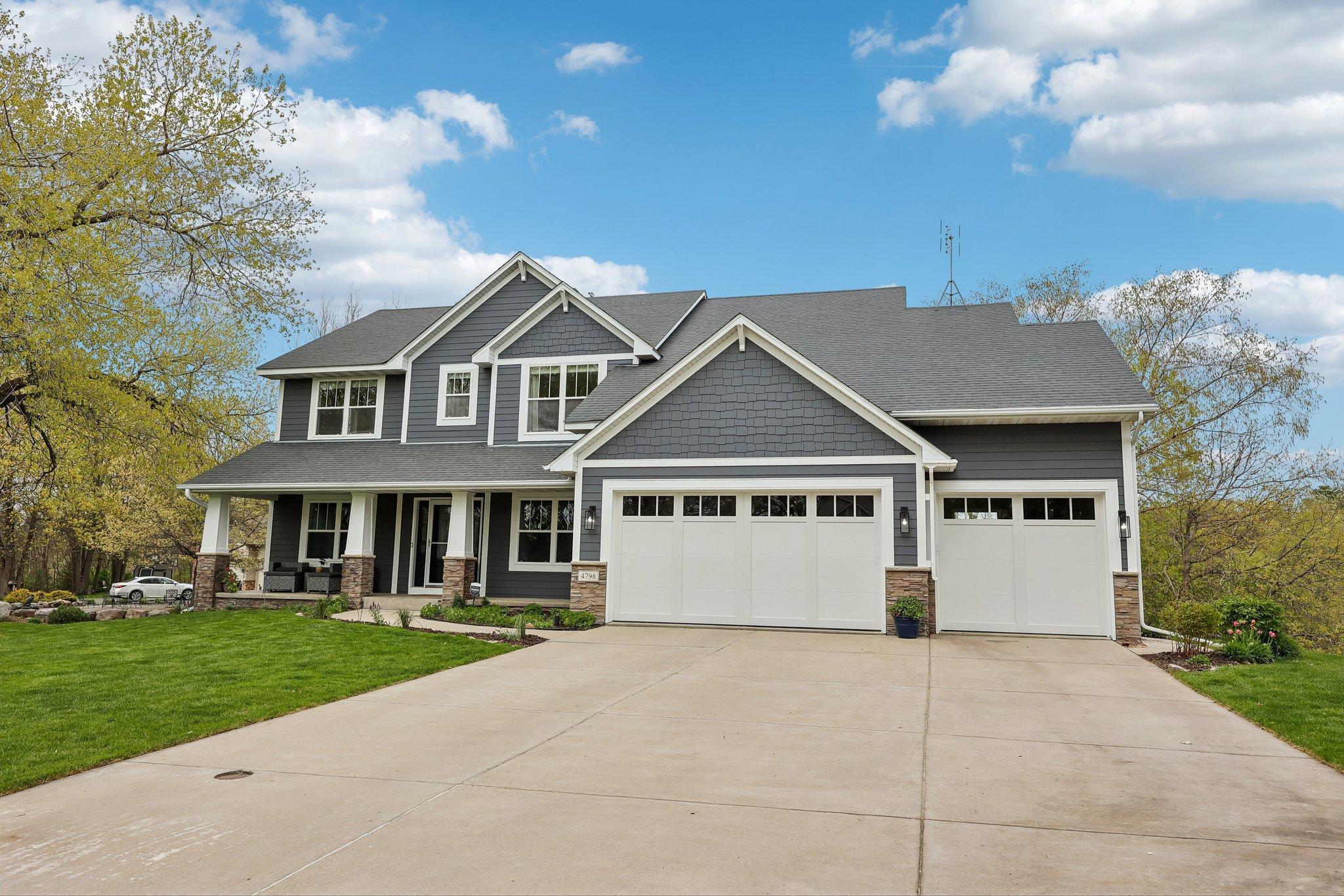4798 Red Pine Court Property Photo 2