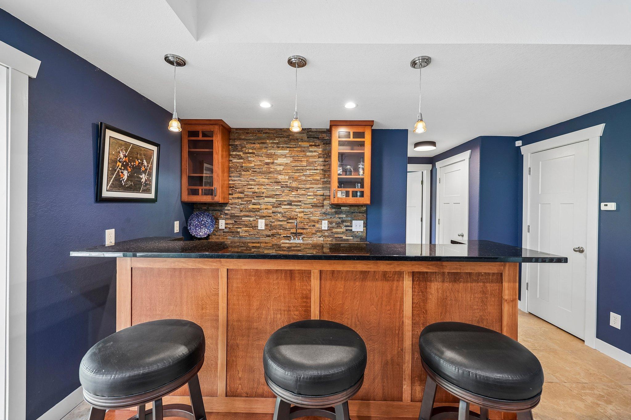 4798 Red Pine Court Property Photo 25