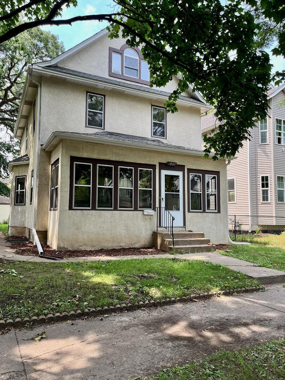 2807 Colfax Avenue N Property Photo 1