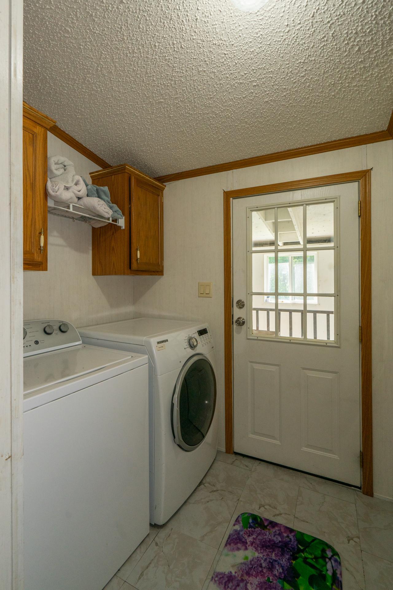 145 S 2nd Avenue Property Photo 15