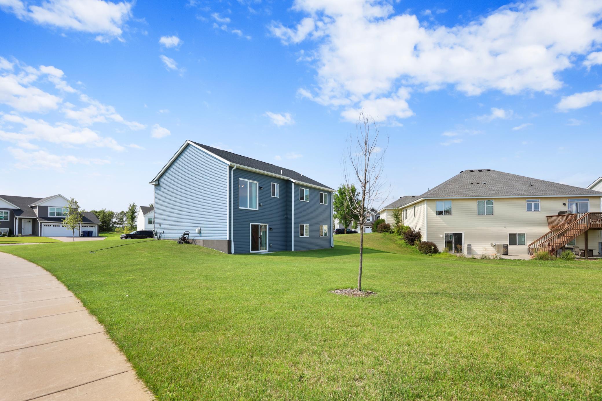 4706 8th Street Loop Ne Property Photo 3