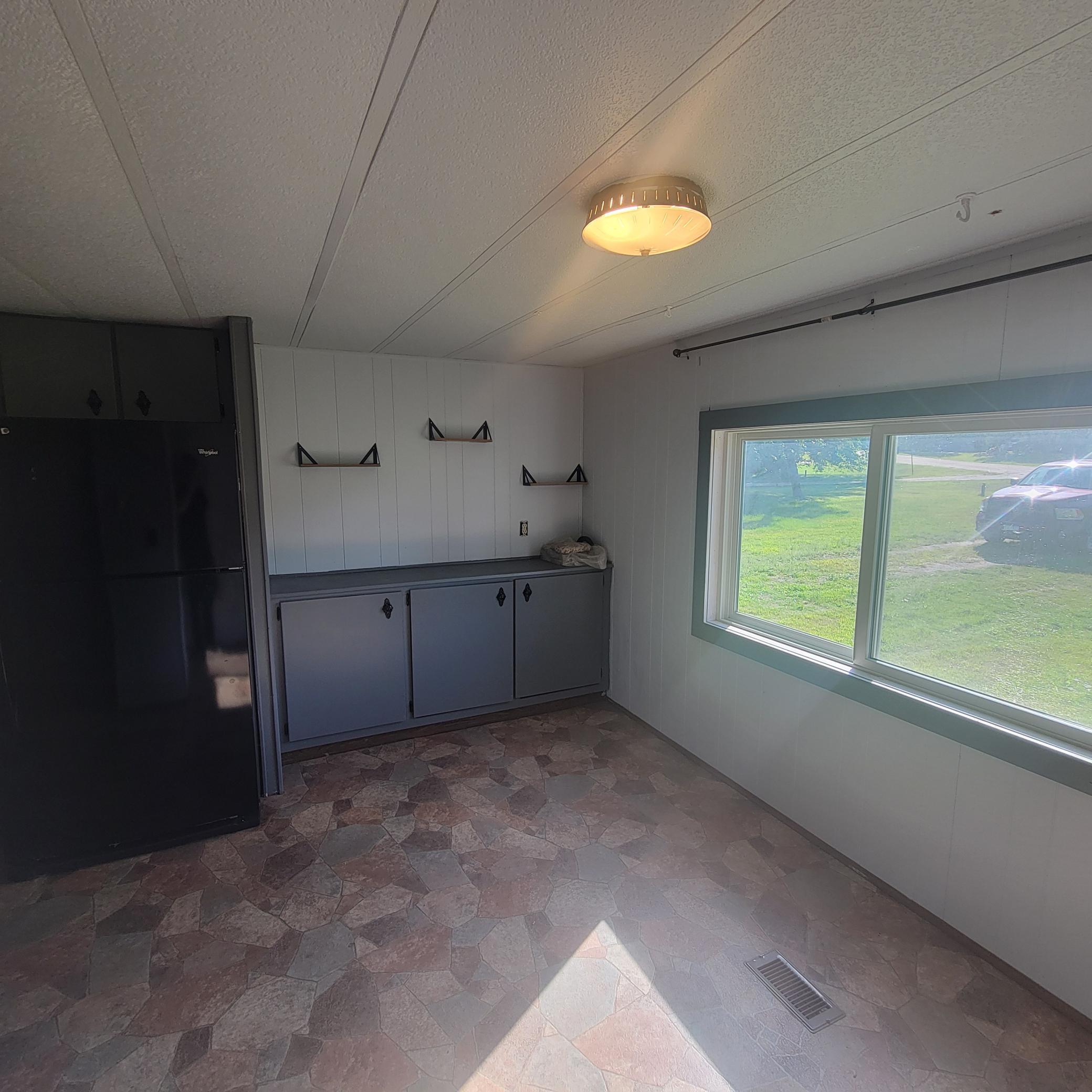 106 Park Circle Property Photo 8