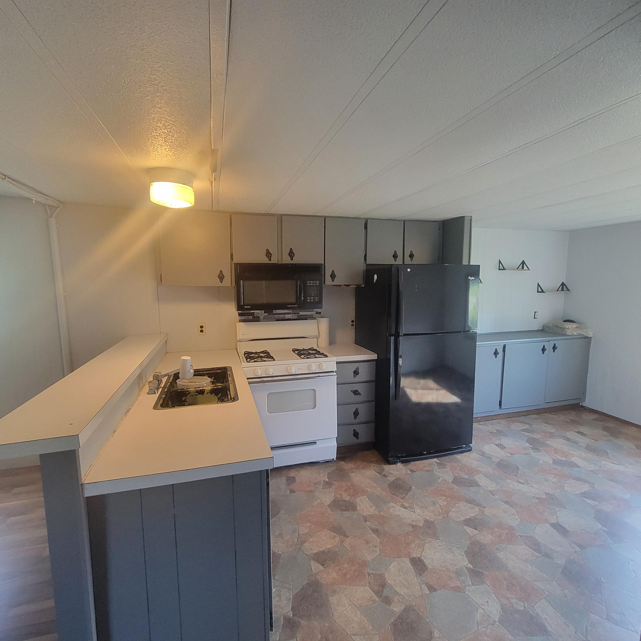 106 Park Circle Property Photo 9